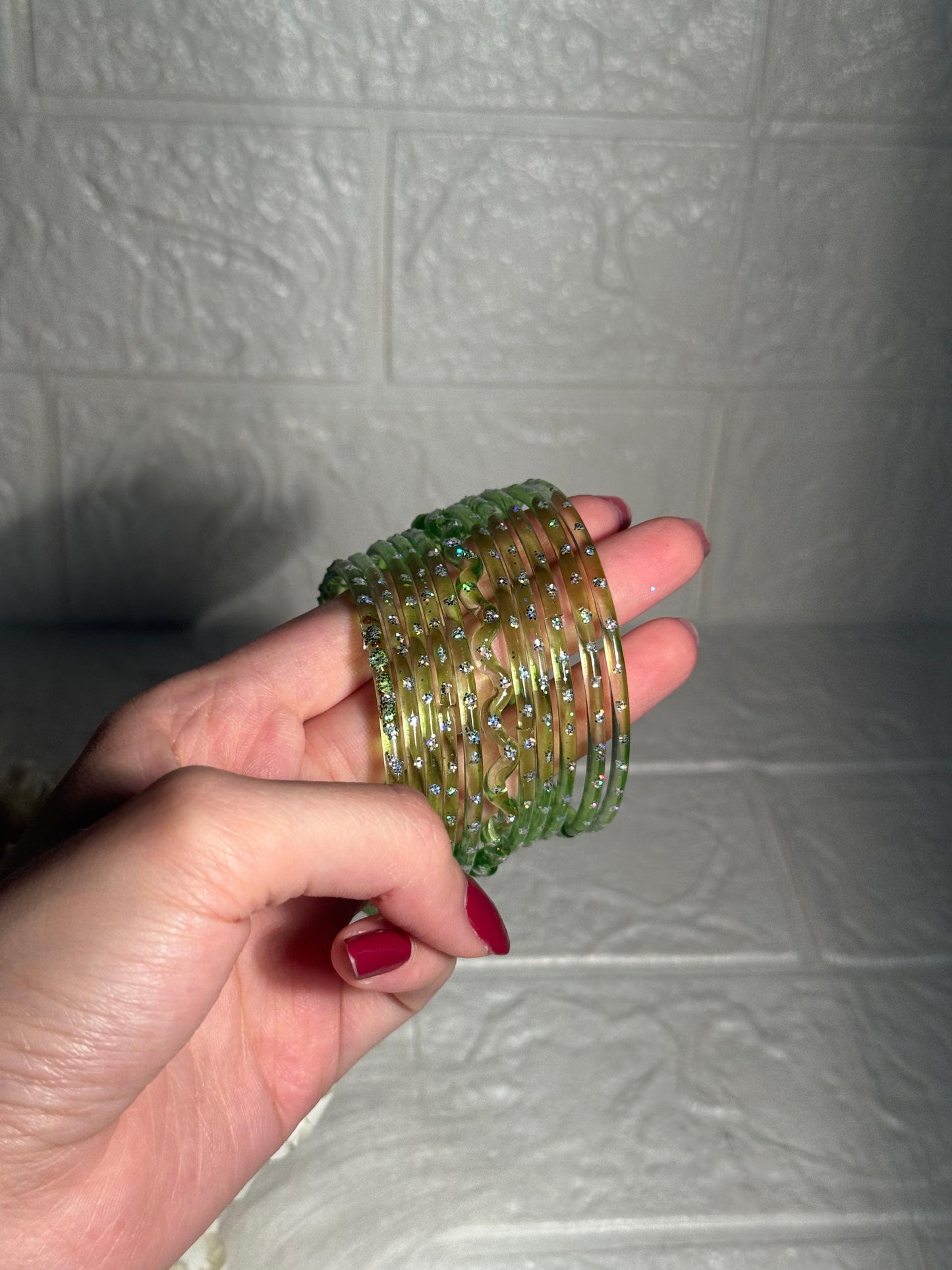 Raindrop bangle (6) green