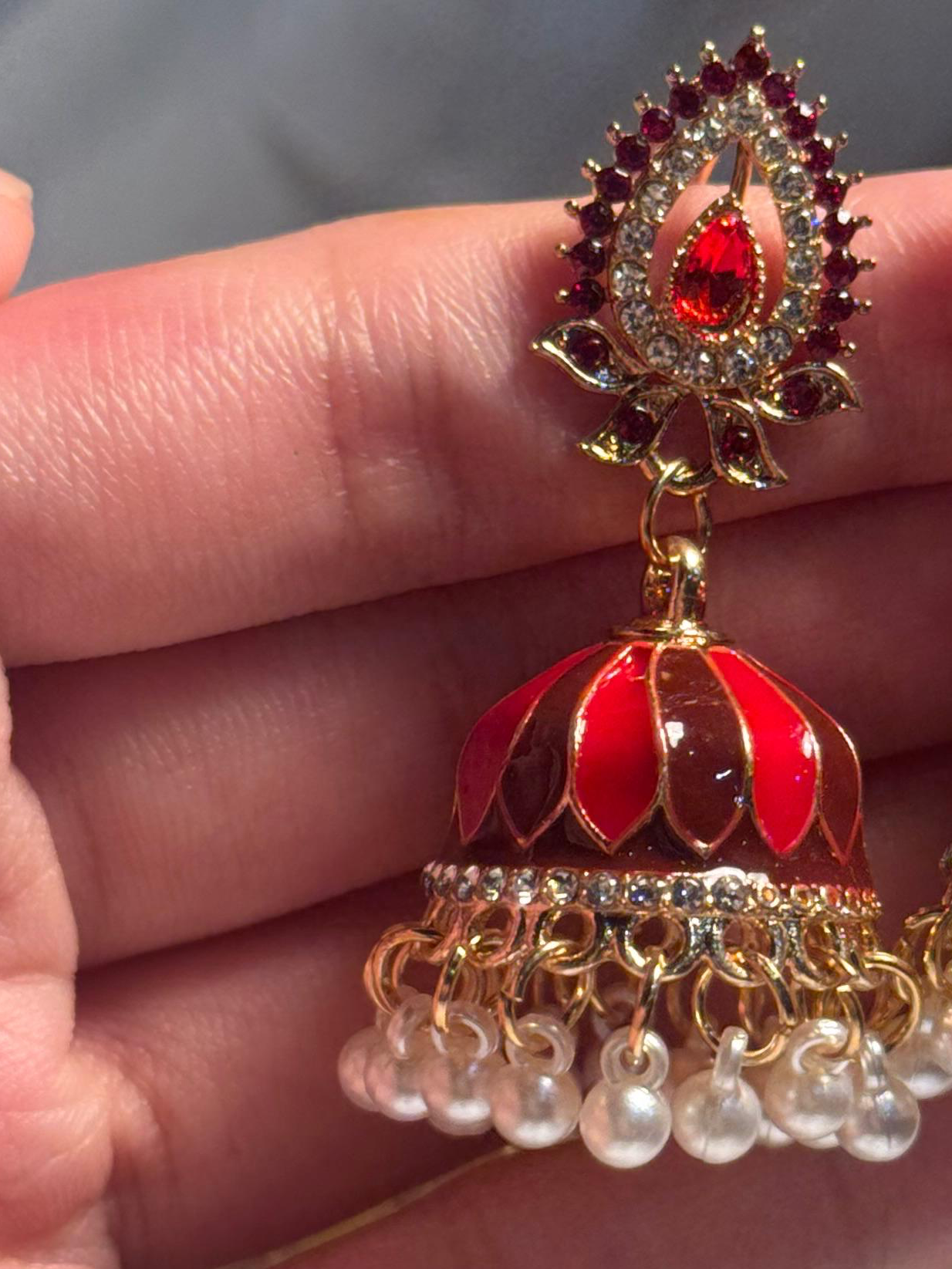 Booti Rang-e-desi red