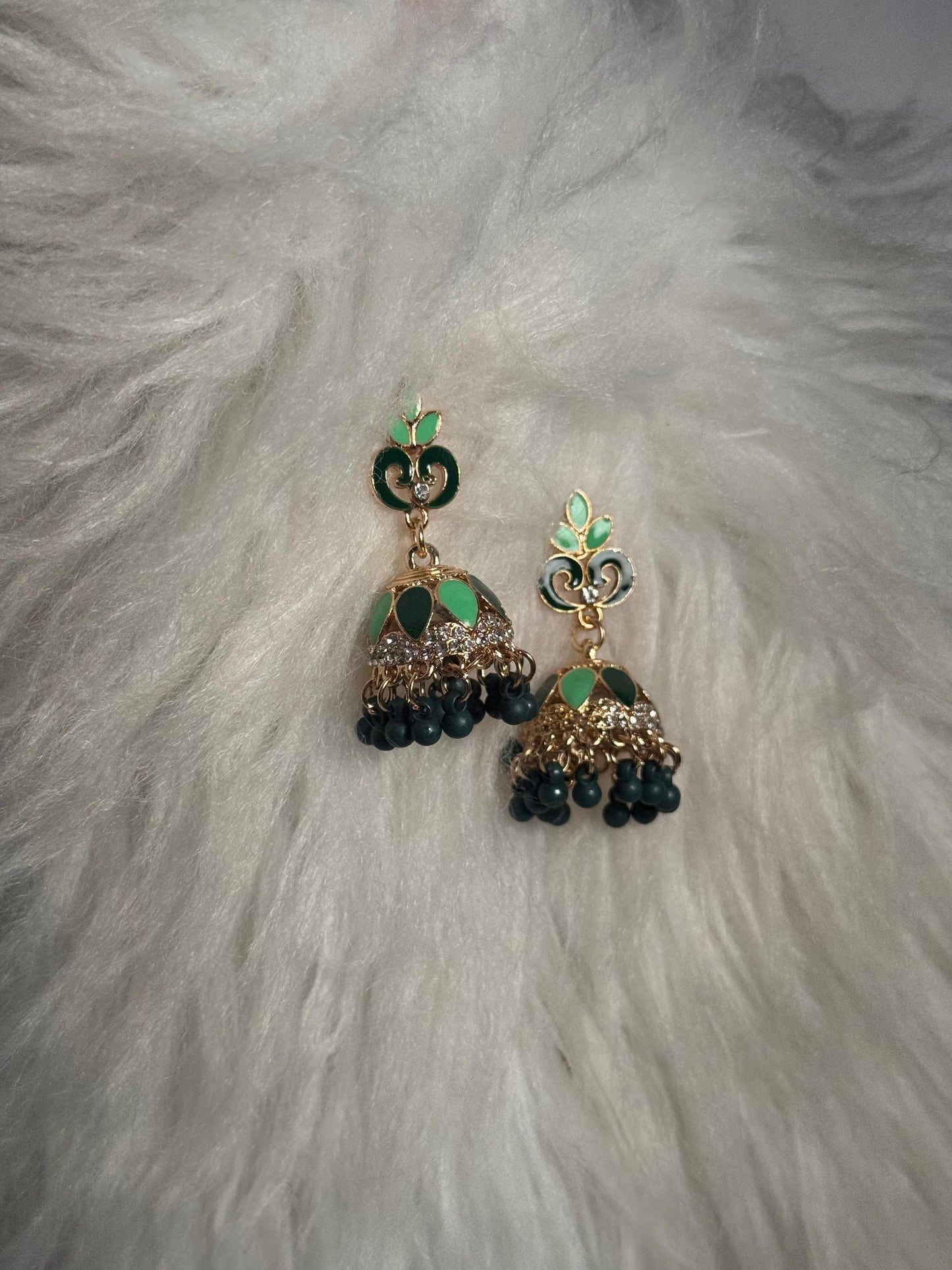 Teen Booti Rang-e-desi green