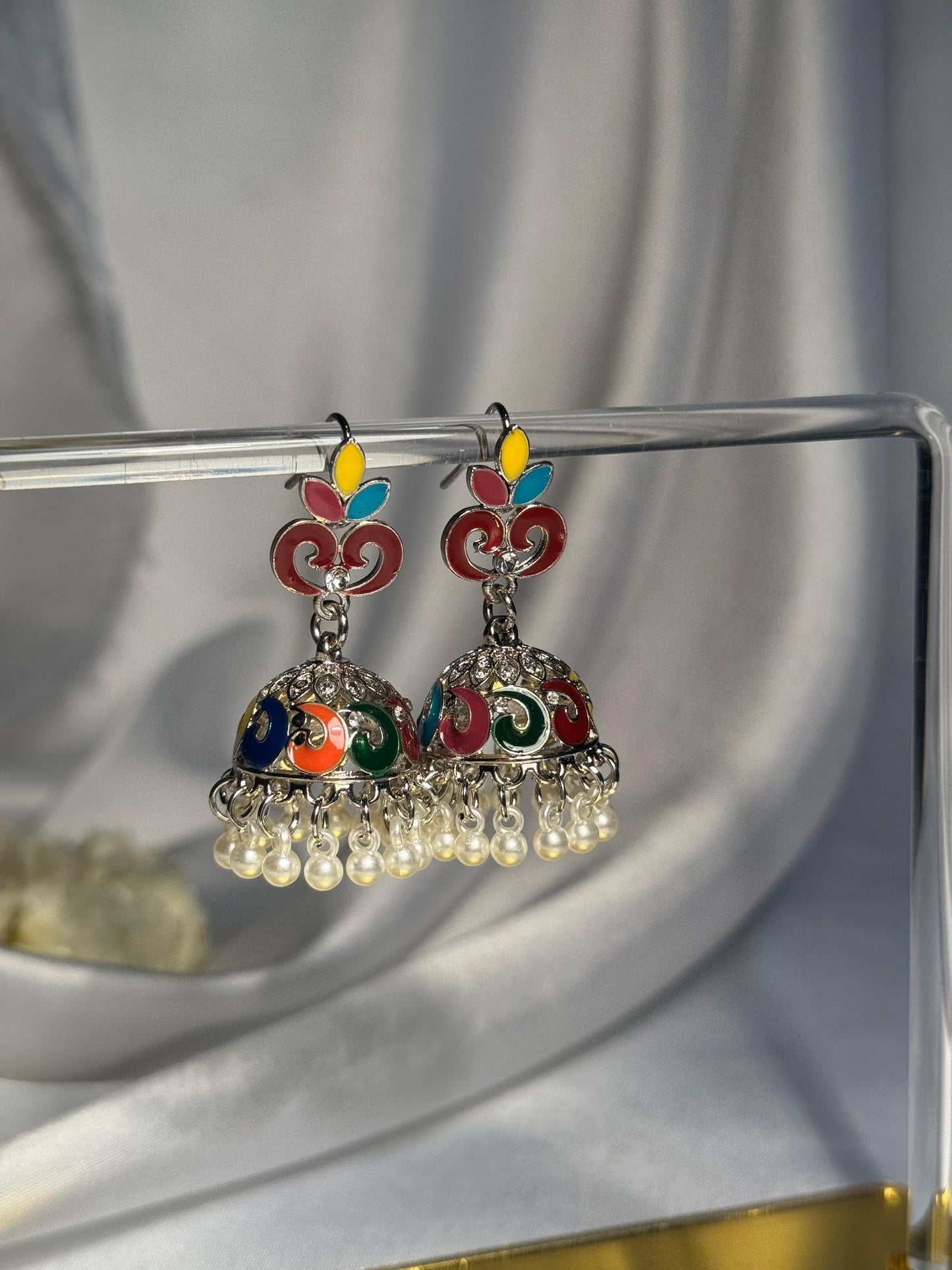 Teen Booti silver Rang-e-desi multi