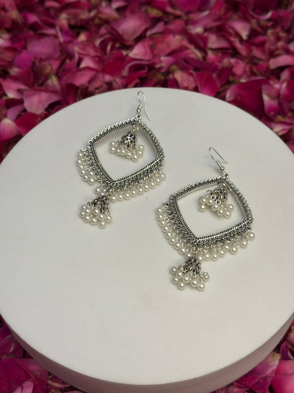 Dania chandi collection