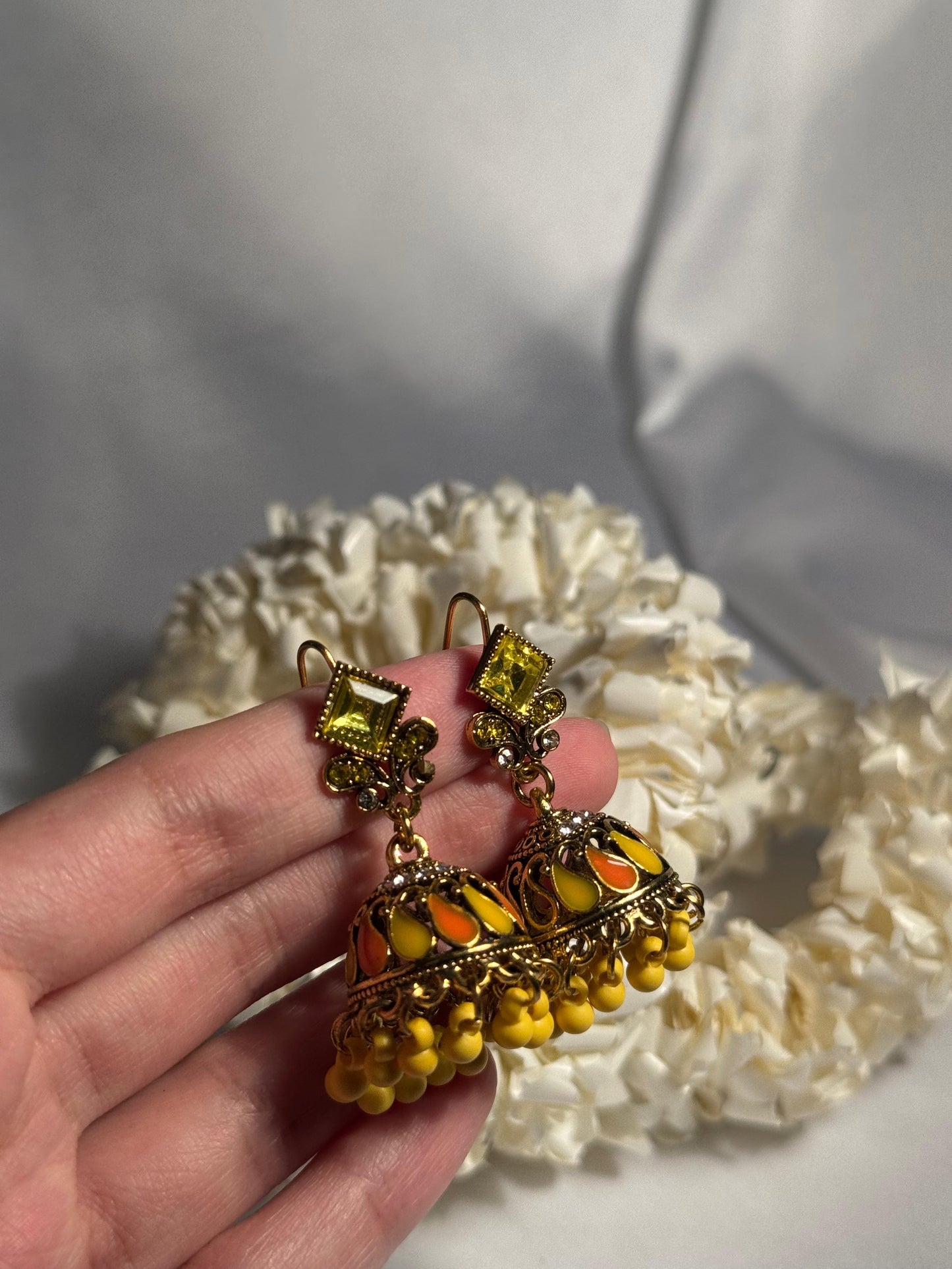 Chakoor booti gold-Rang-e-desi-yellow