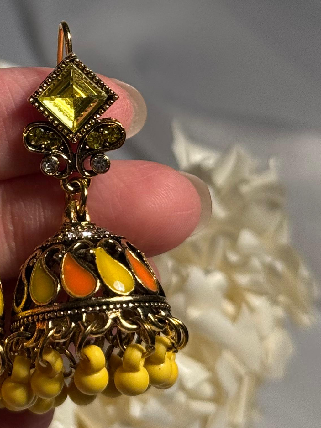 Chakoor booti gold-Rang-e-desi-yellow