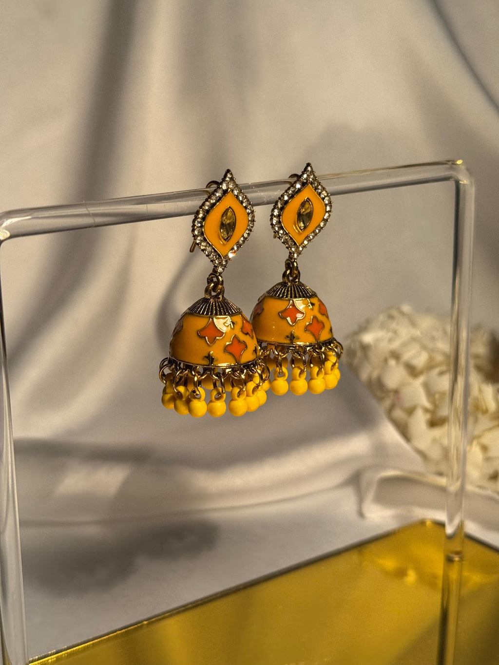 Patti Rang-e-desi yellow