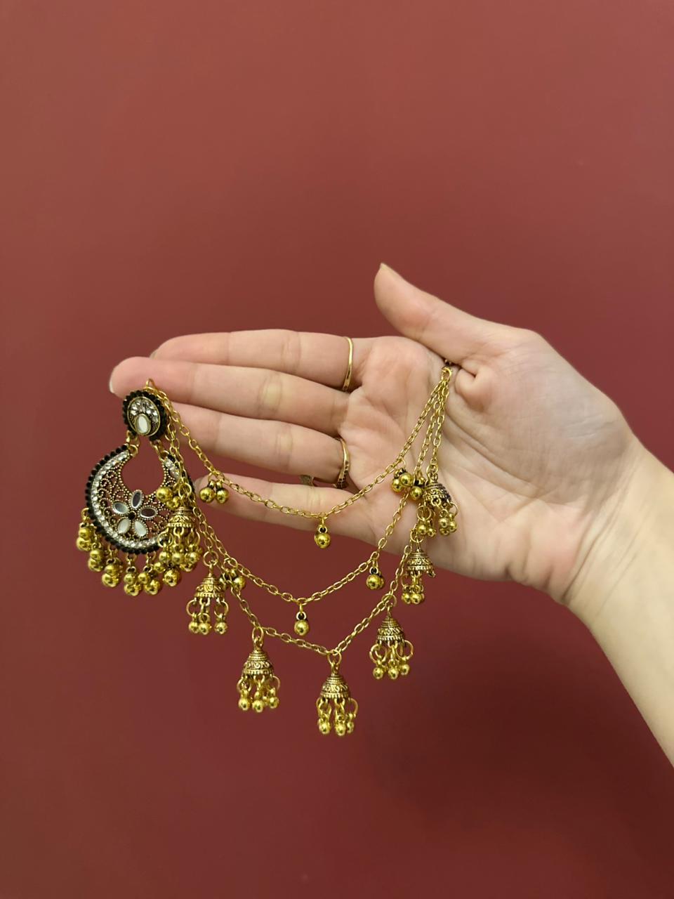 Sultana Earrings with Gold Saharay