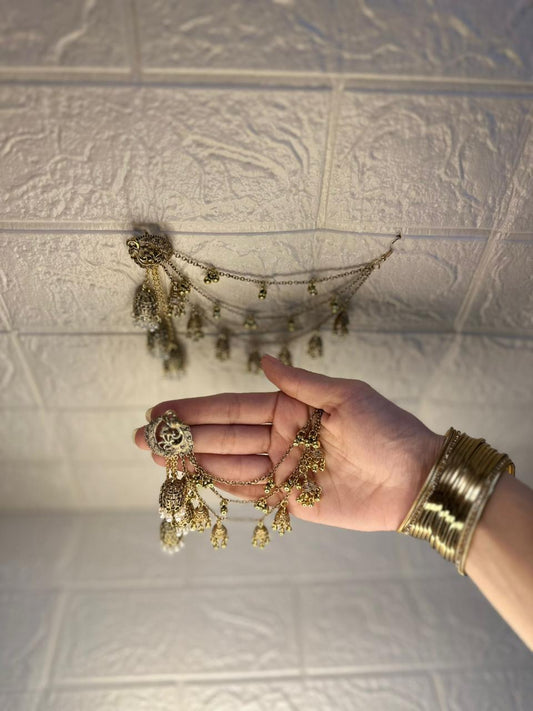 Morni Earrings with Saharay - Gold