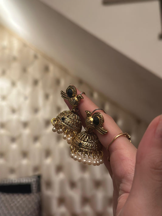Chiriya Katoori Jhumki (Gold and Black)