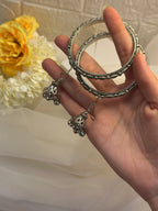Choti jhumki walay Kaaray (Silver Pair)