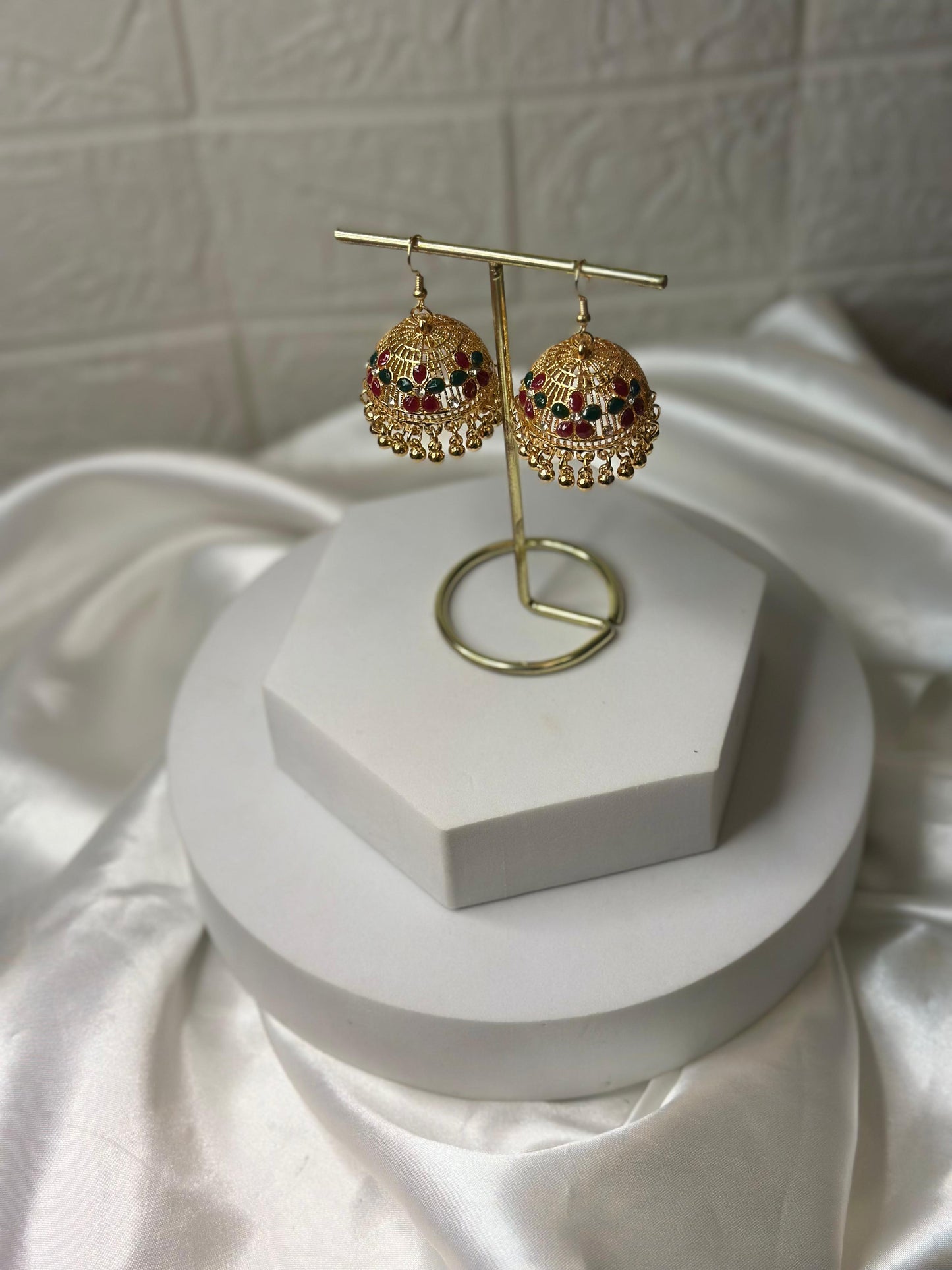 Katoori Jhumki (Red & Green)