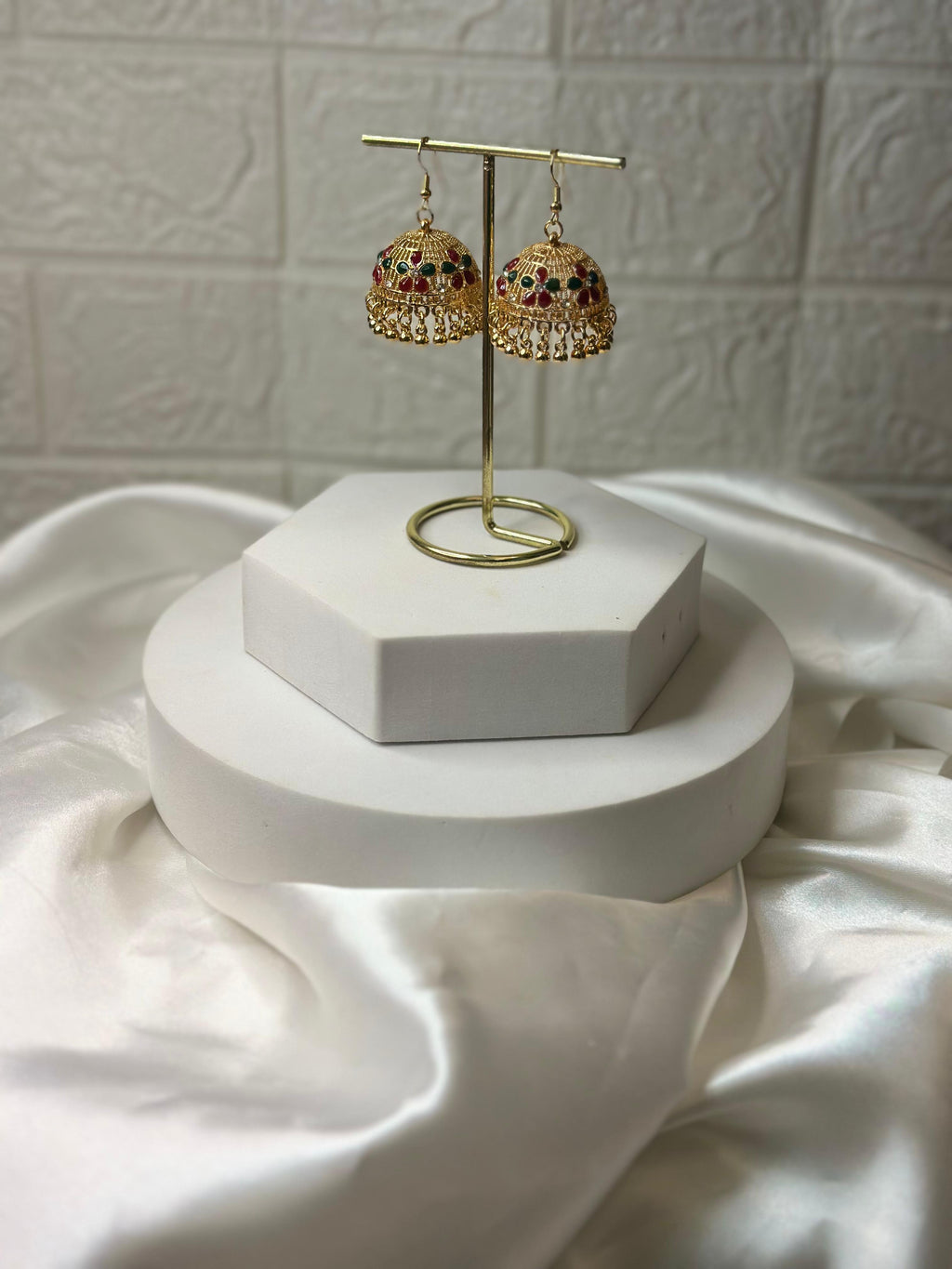 Katoori Jhumki (Red & Green)