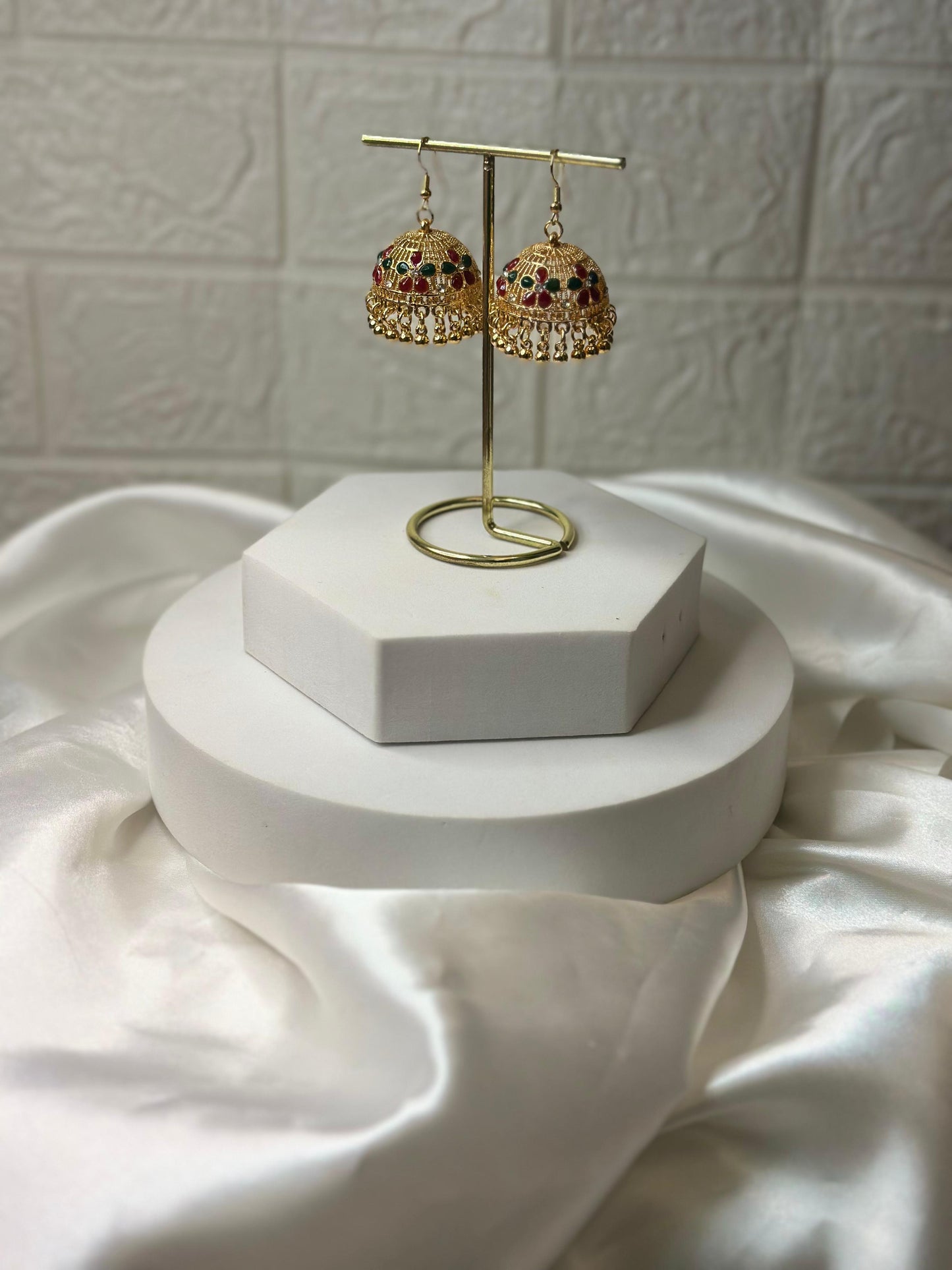 Katoori Jhumki (Red & Green)