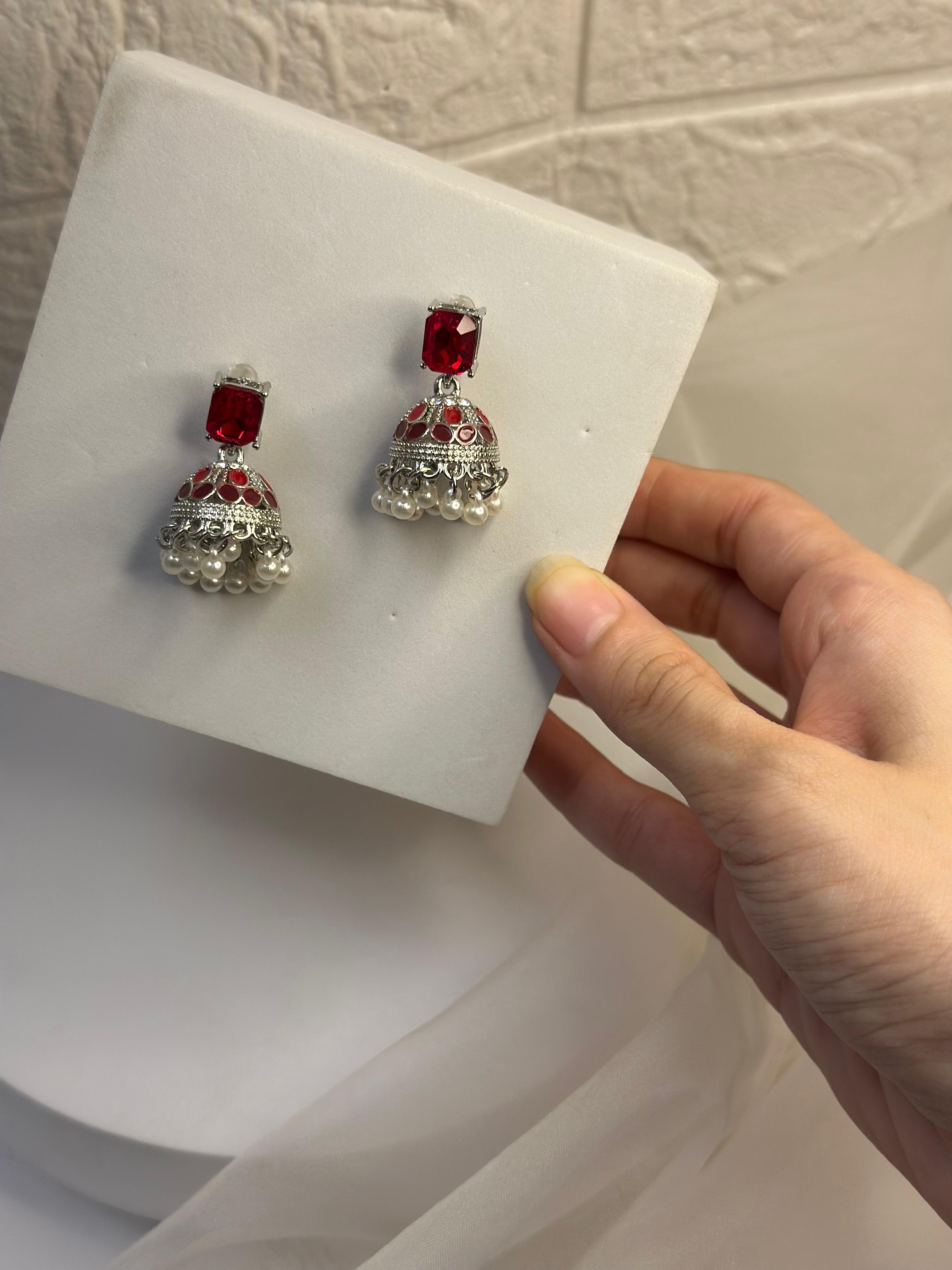Nayab Jhumki (Red)