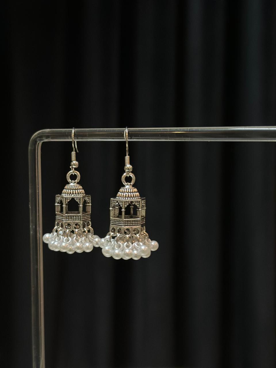 Sundri Jhumki