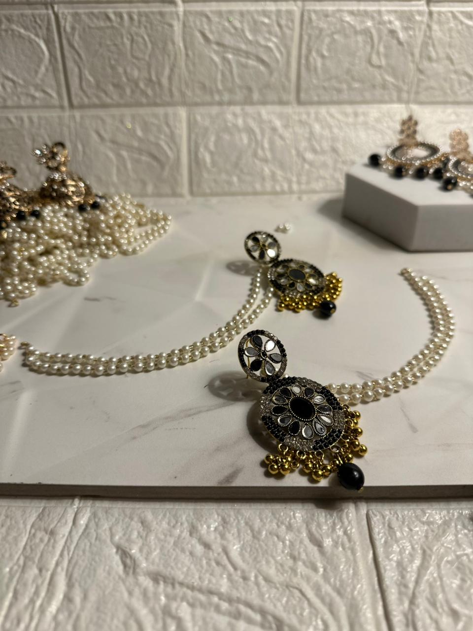 Fatima earring gold and black with saharay