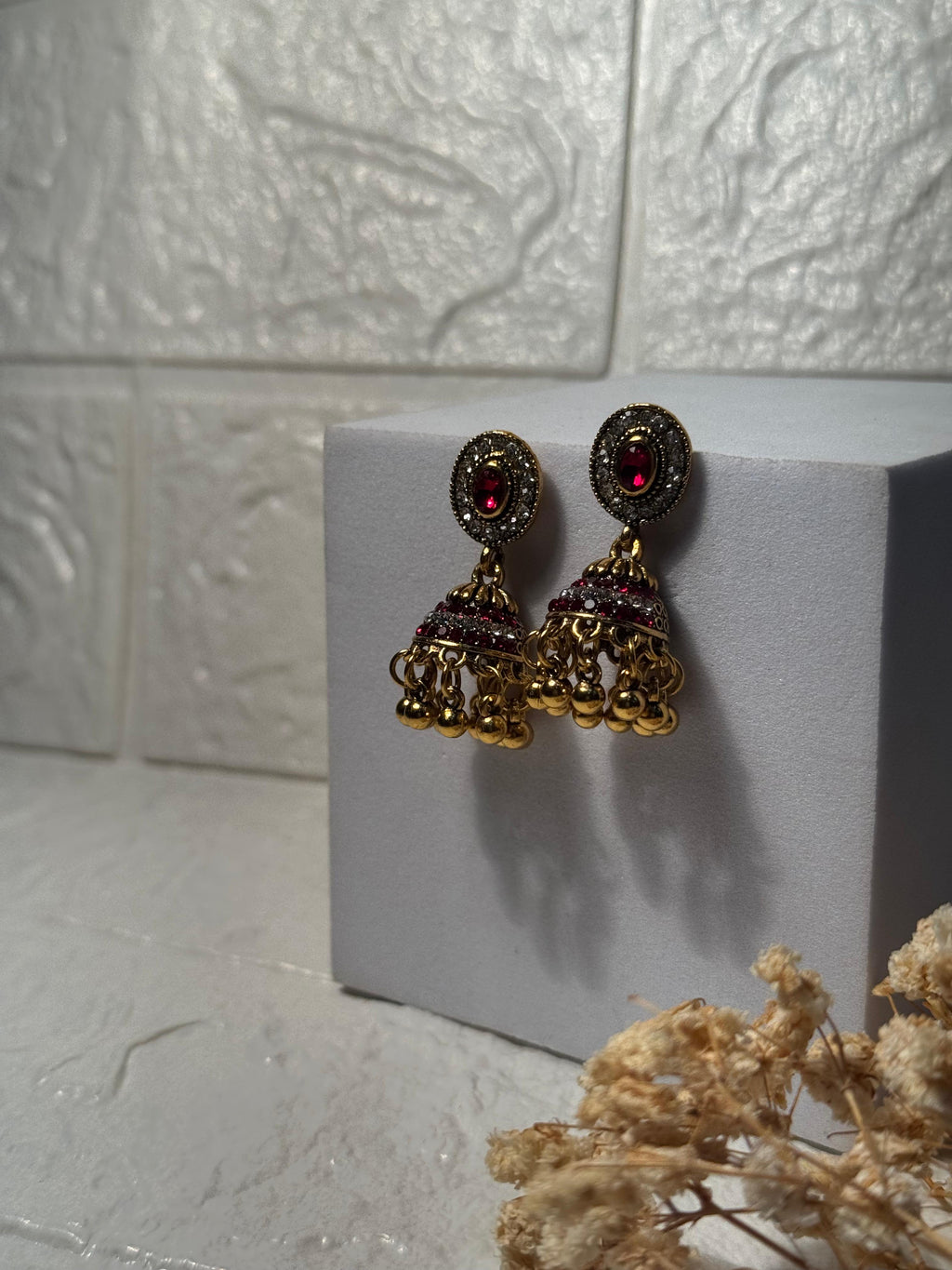Royal Oval Drops (Red)