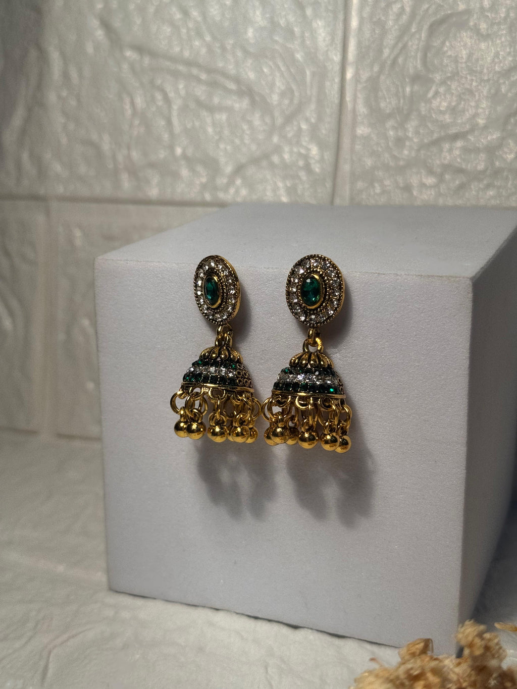 Royal Oval Drops (Gold and Green)