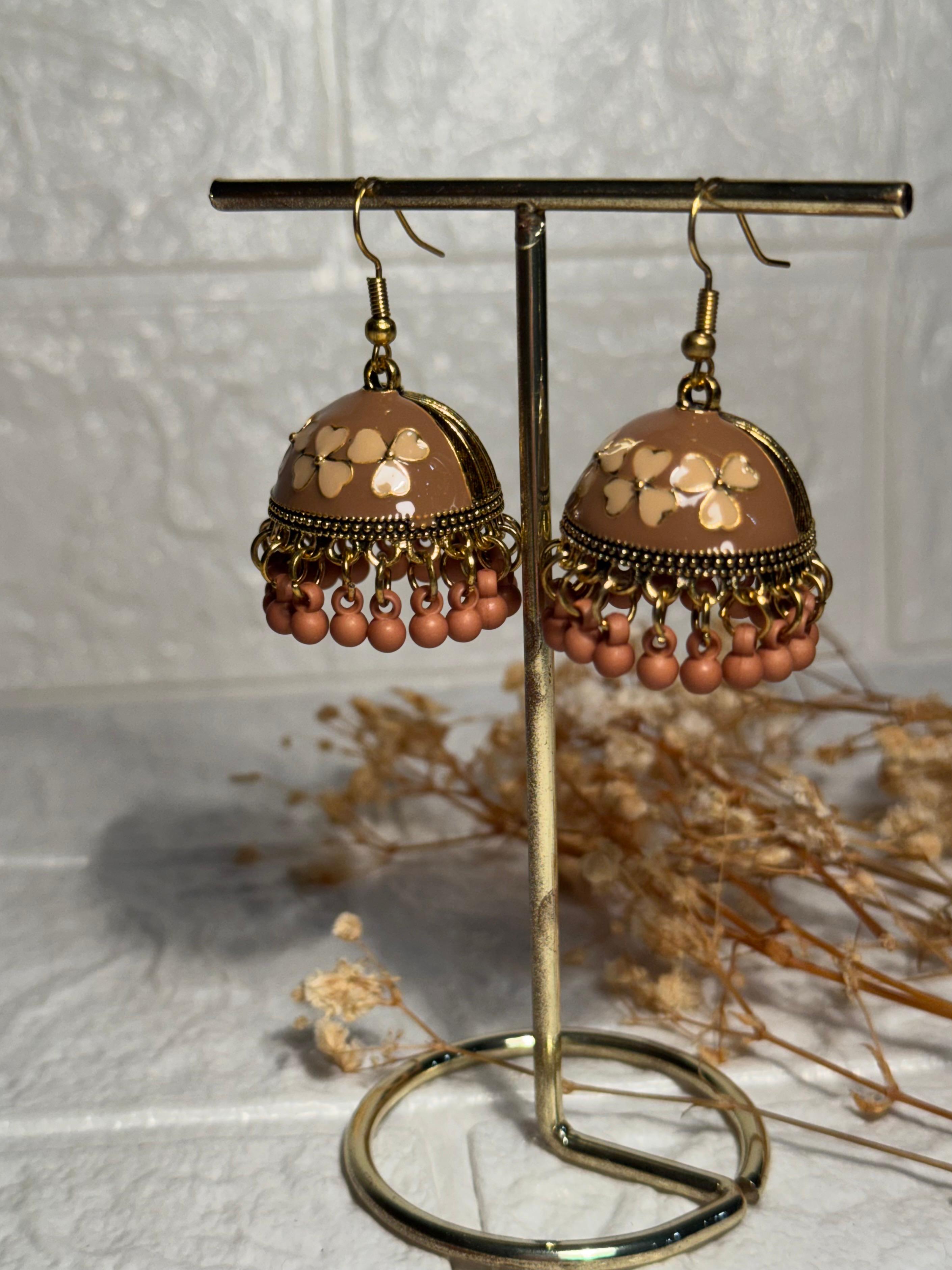 Dil Jhumki (Brown and Beige)