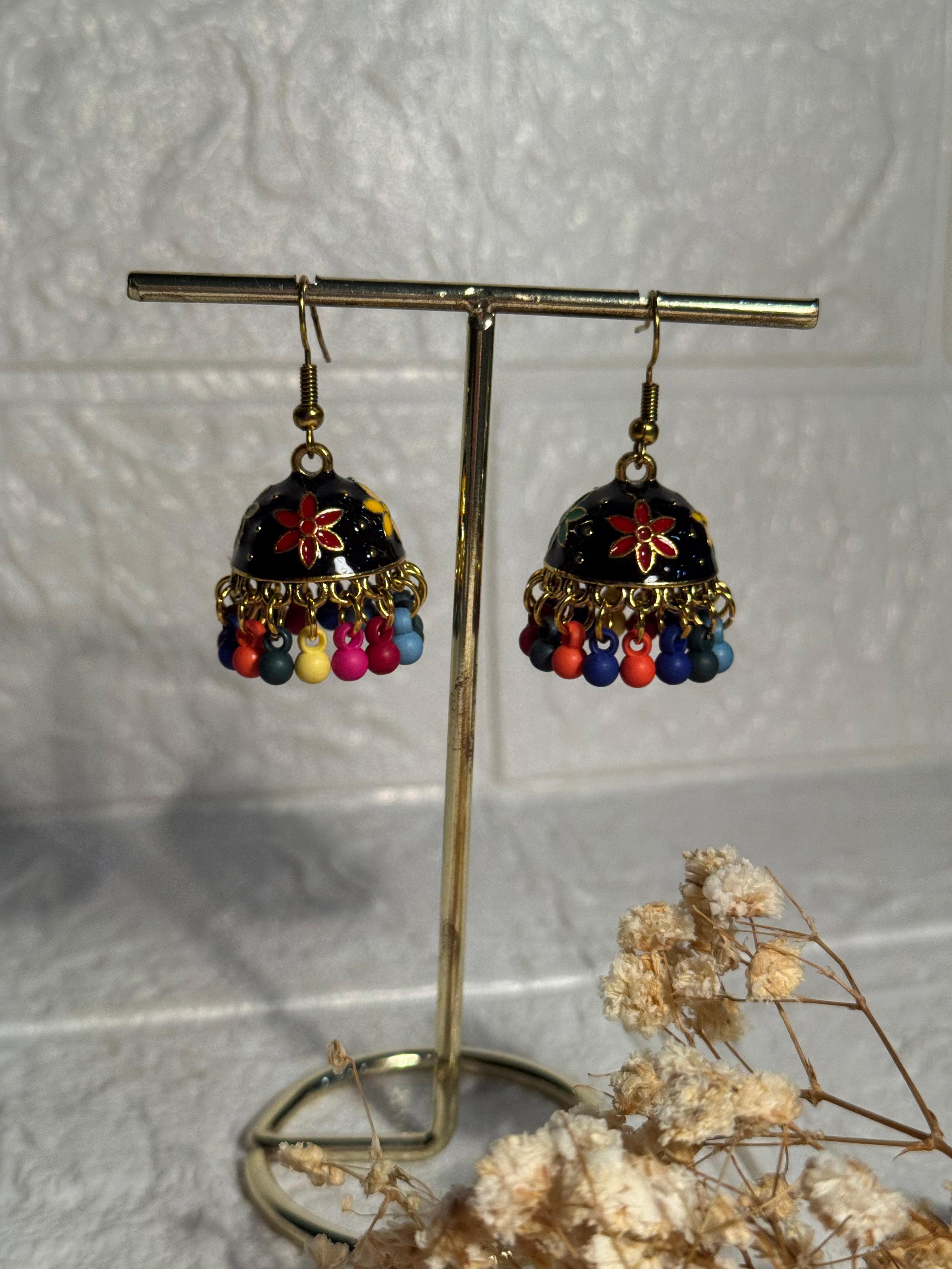 Alishba Jhumkay (Multicolor)