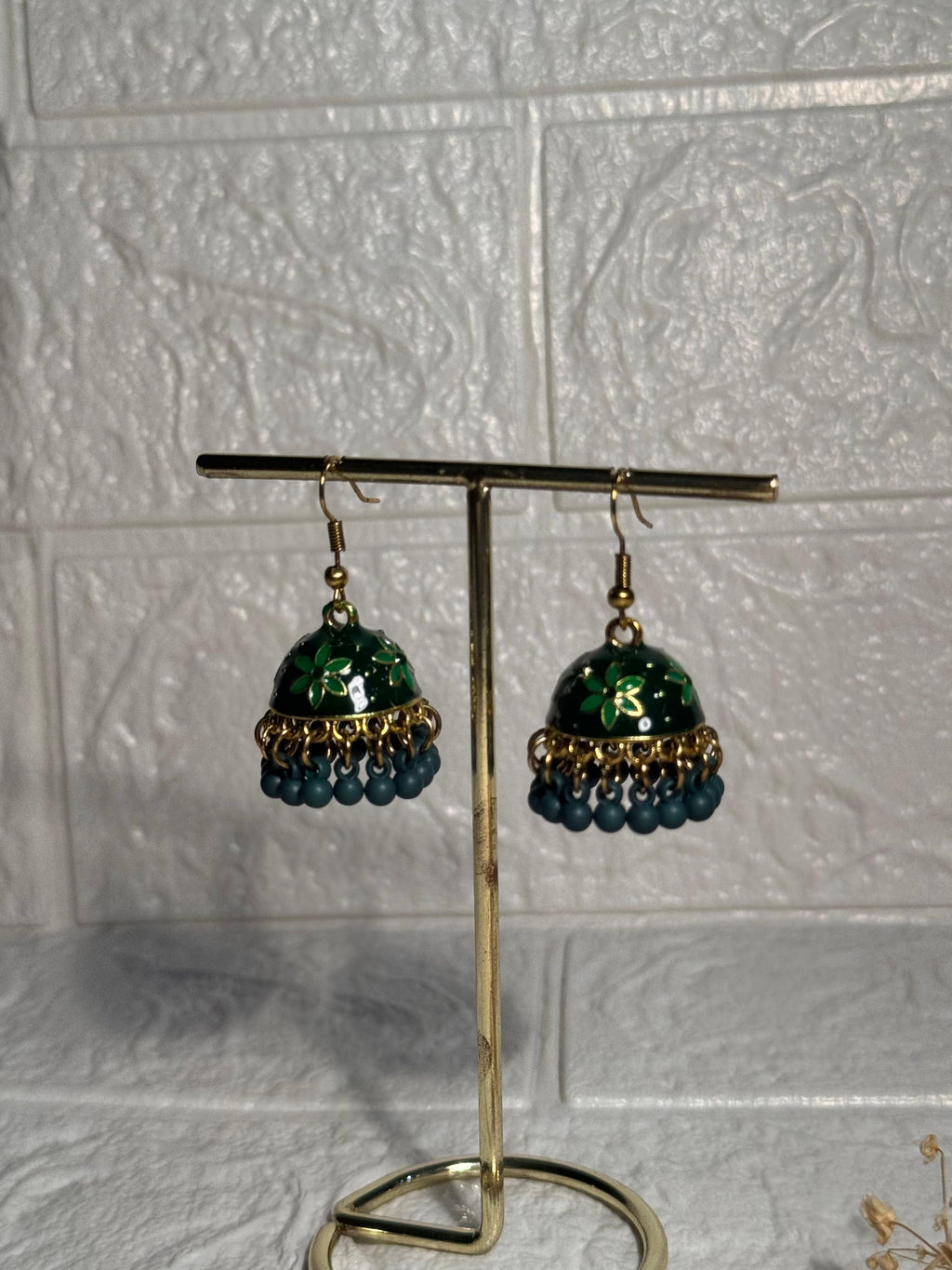Alishba Jhumkay (Green)