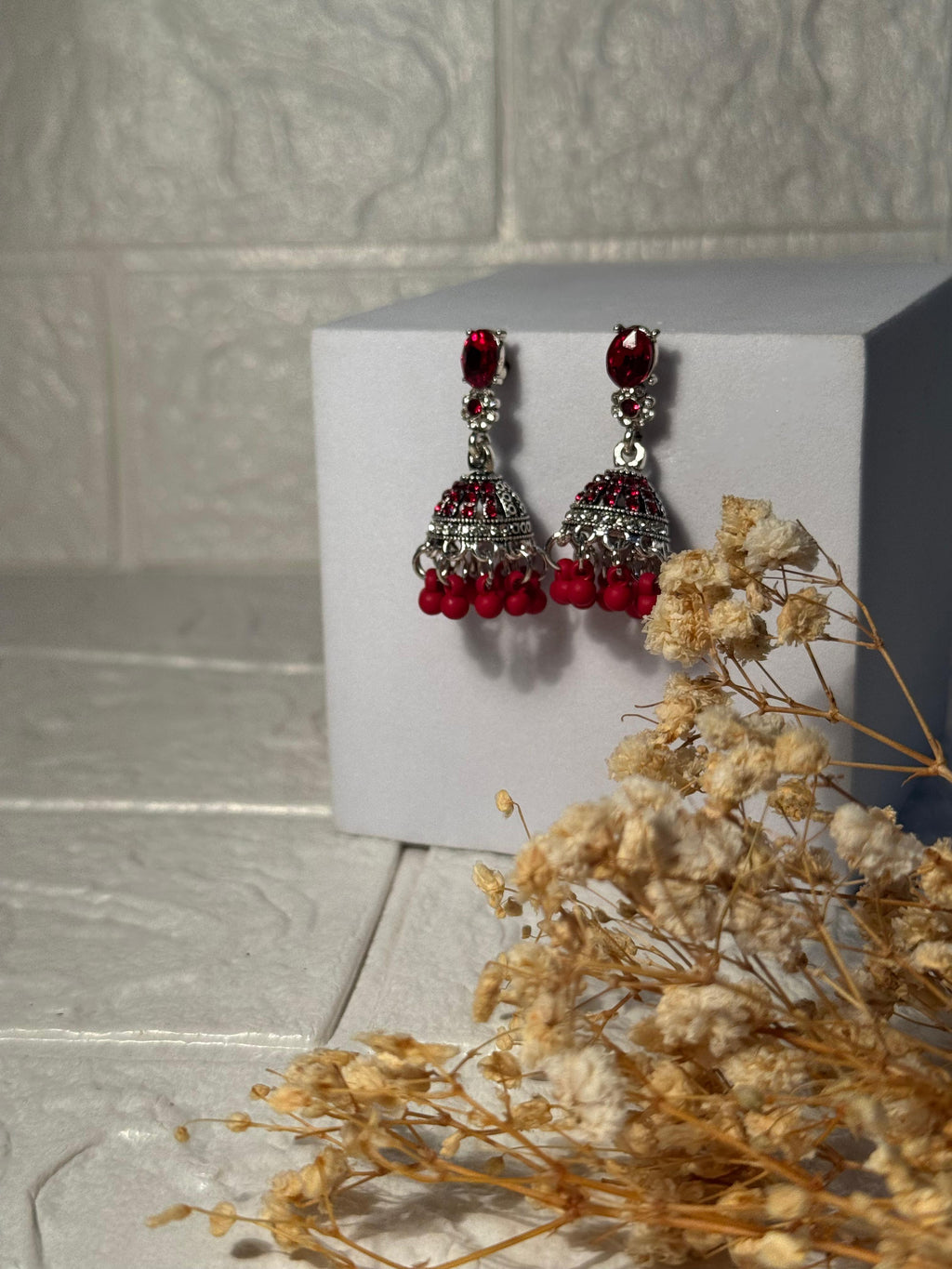 Zanaib Jhumki (Maroon)