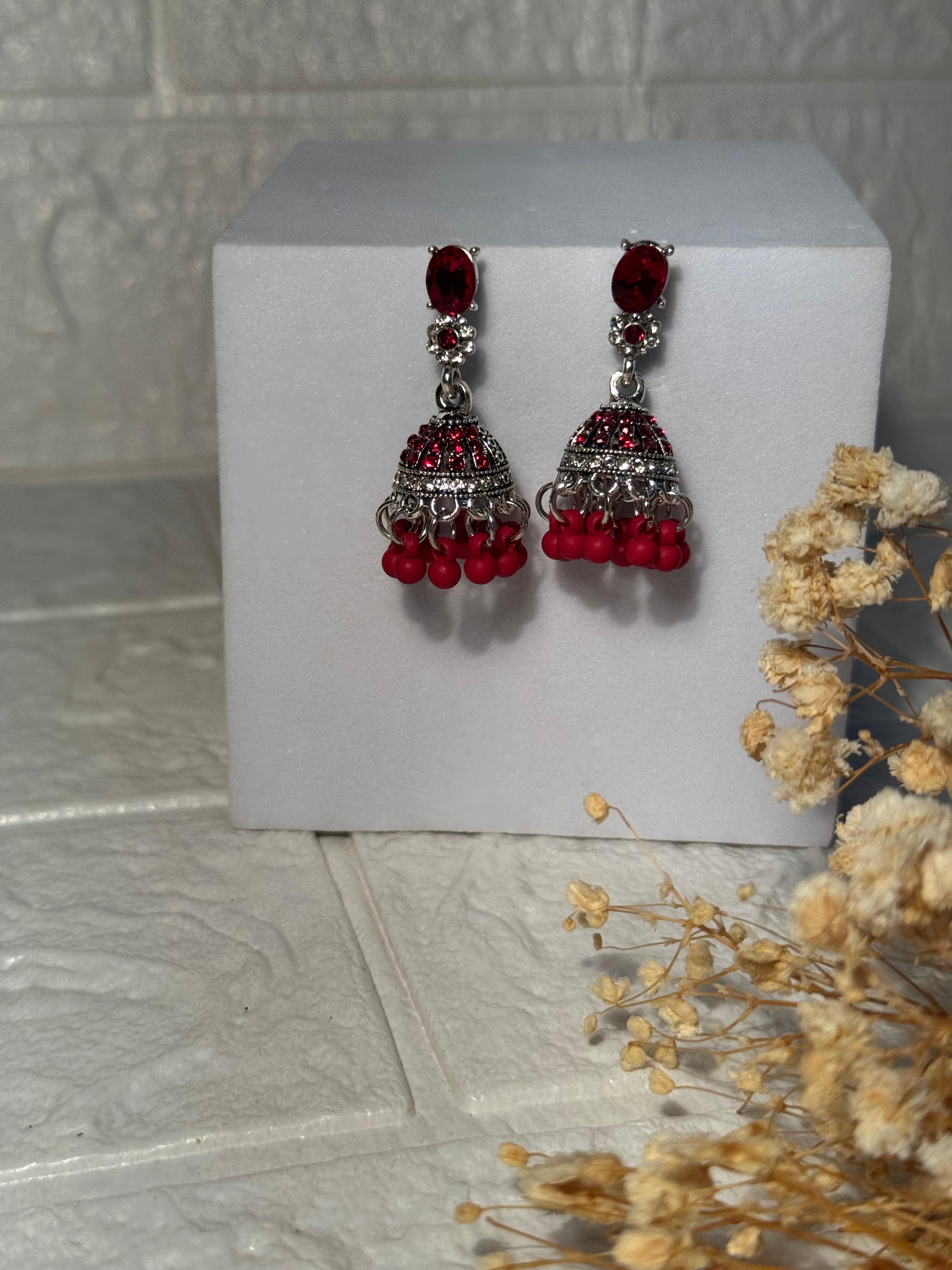 Zanaib Jhumki (Maroon)