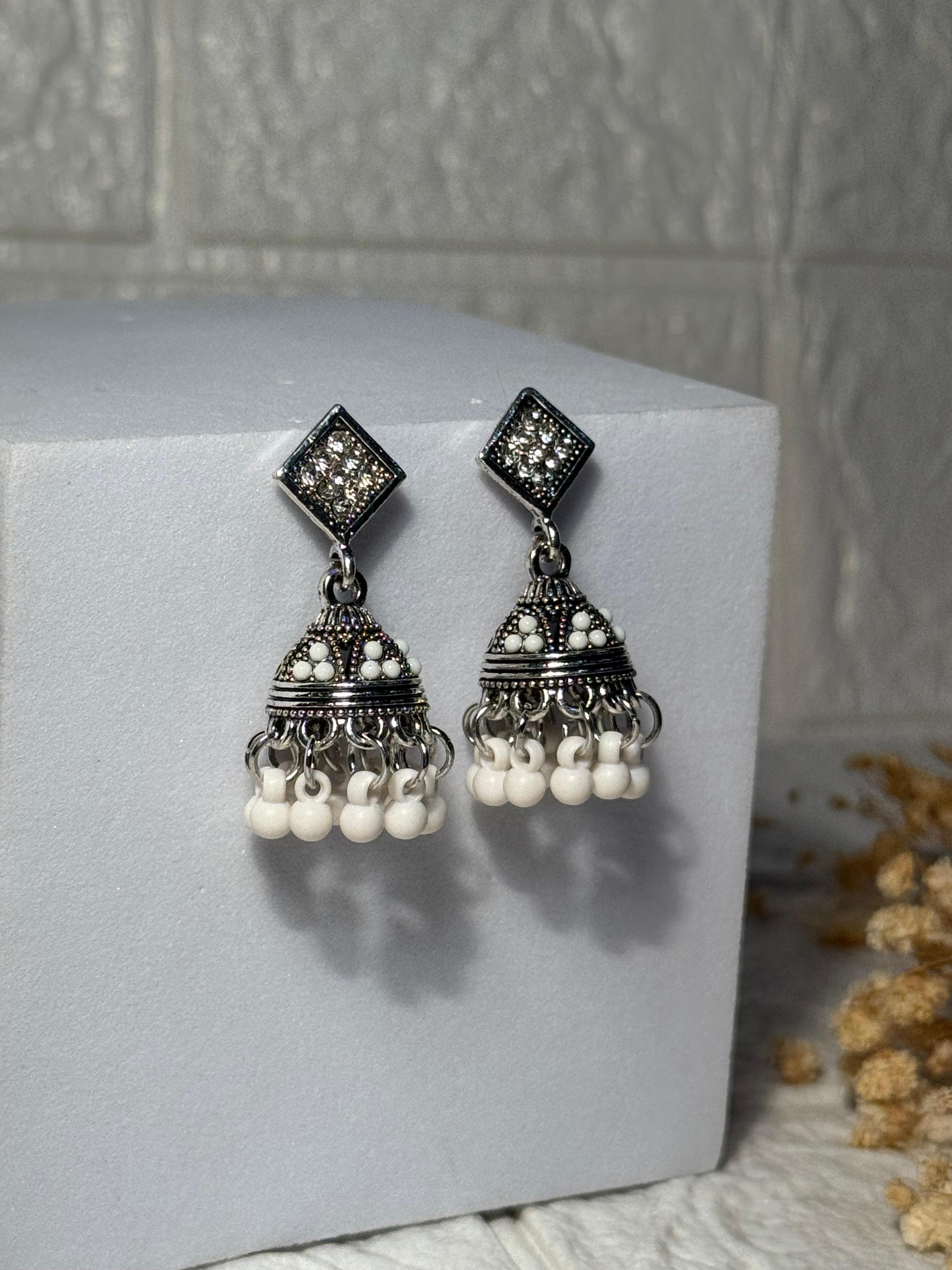 Chakoor Jhumki(White)