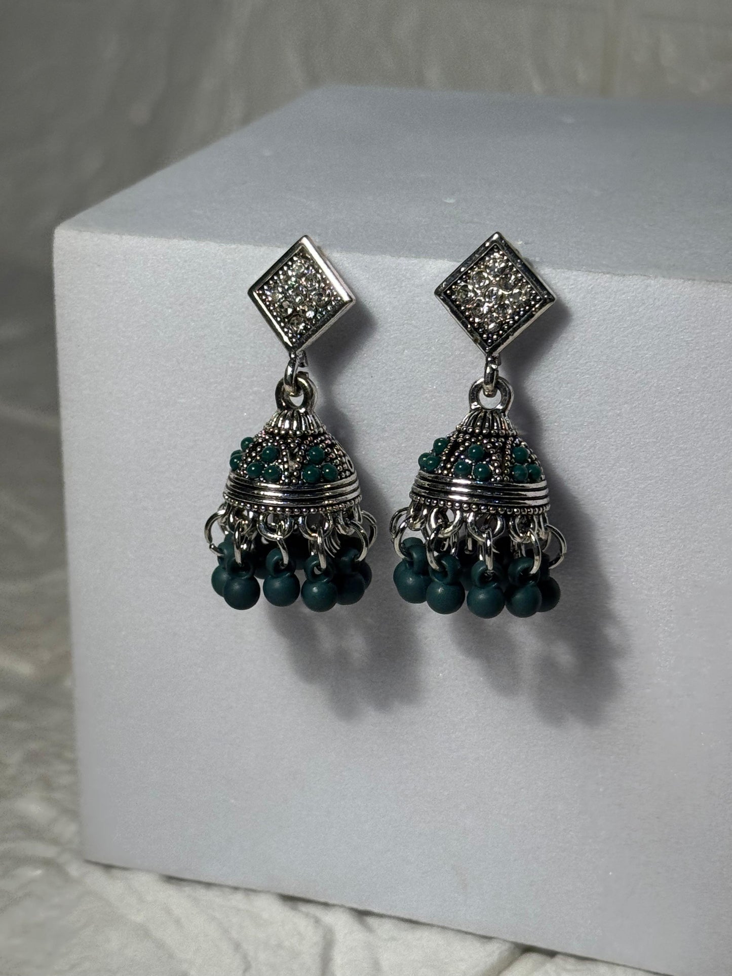 Chakoor Jhumkay (Green)