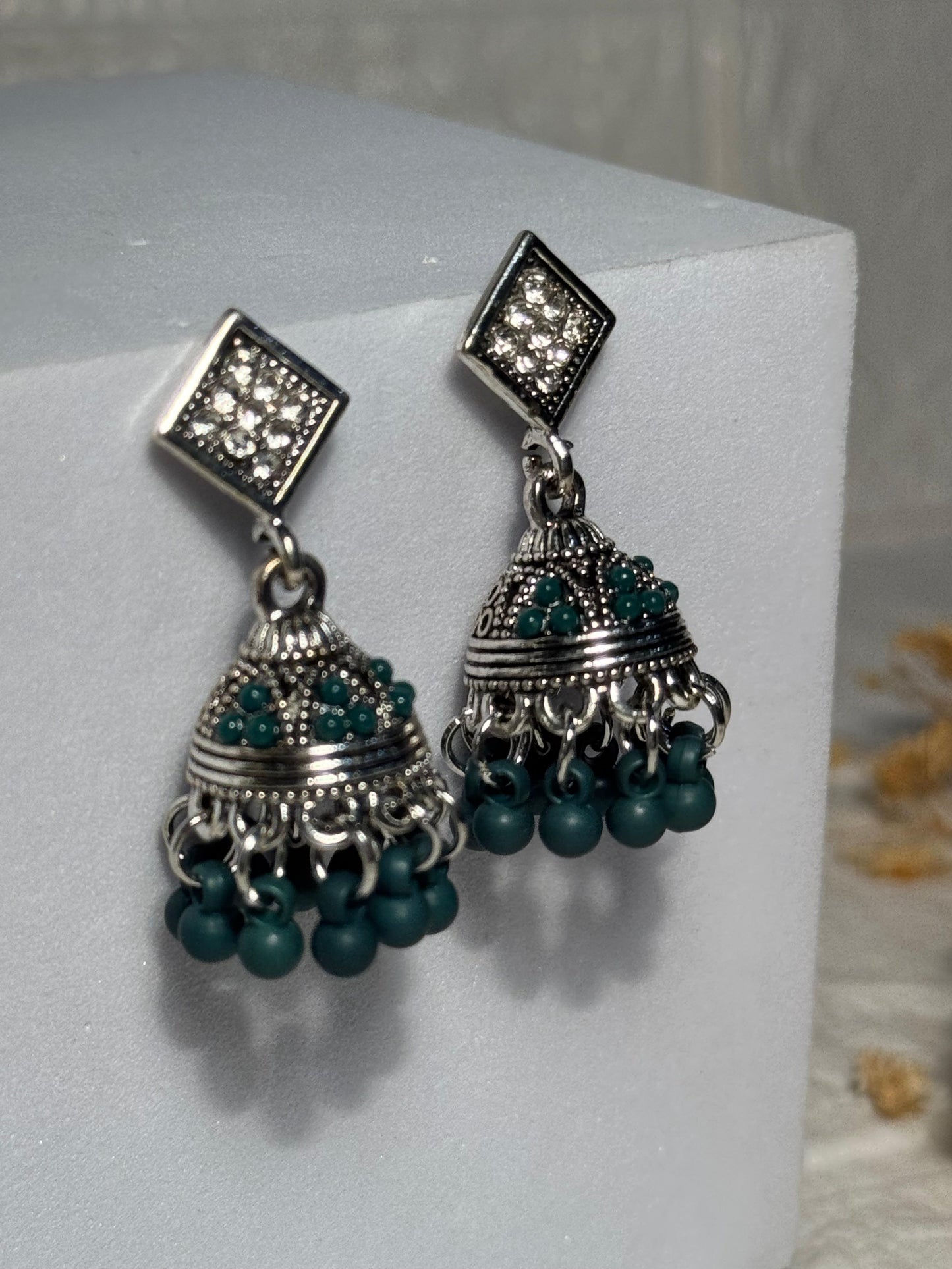 Chakoor Jhumkay (Green)