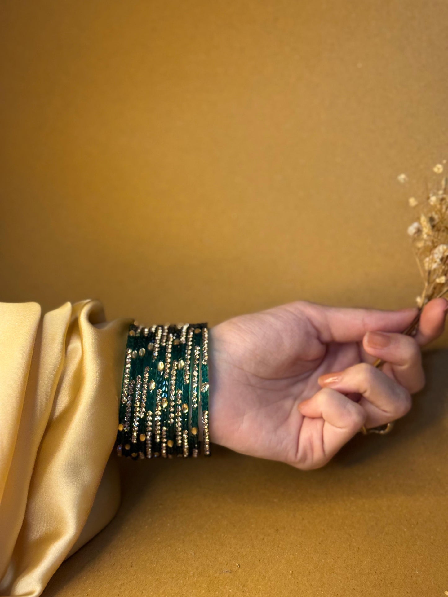 Raindrop bangles (nageena) - green