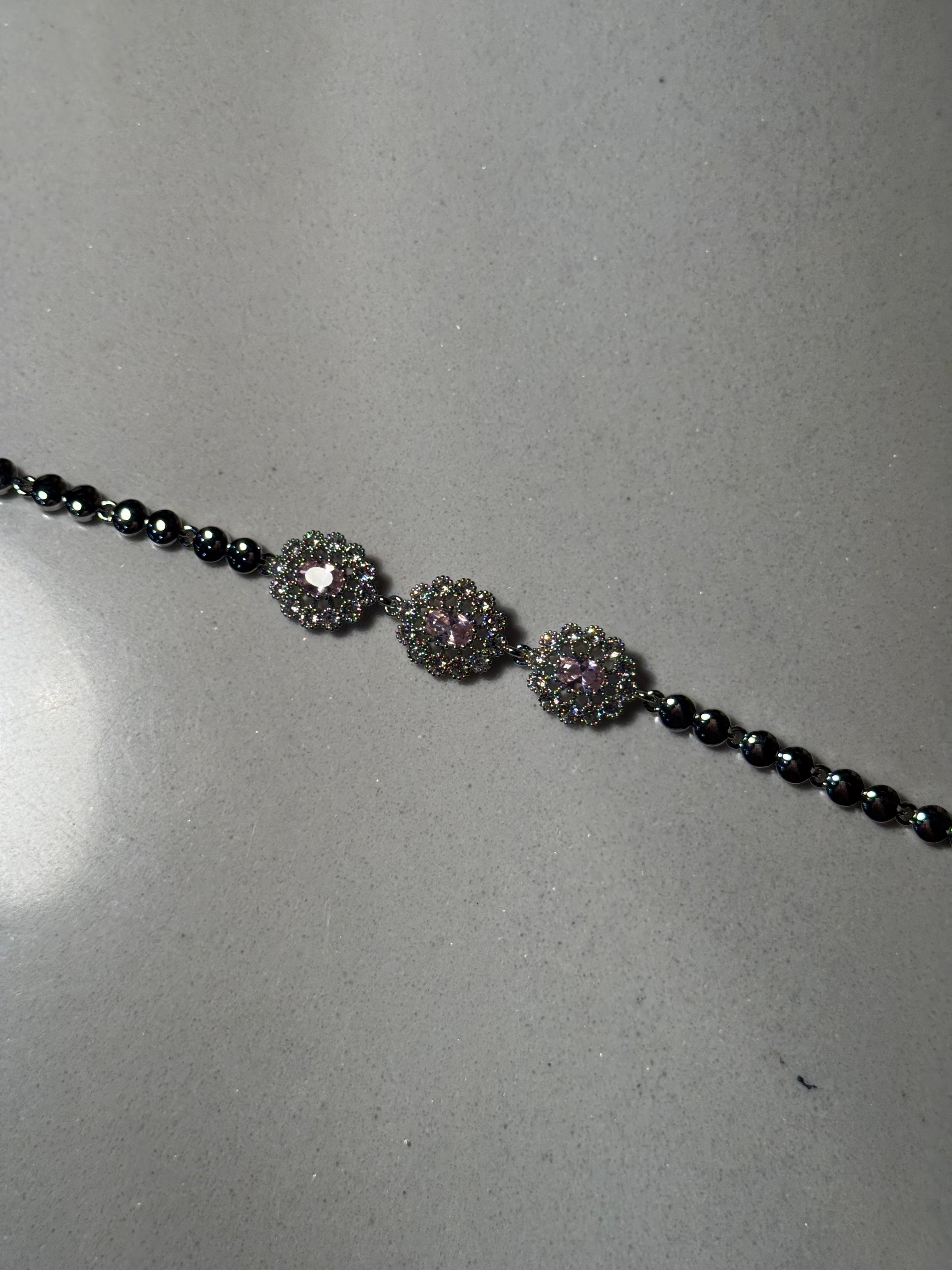 Trio floral bracelet silver and pink