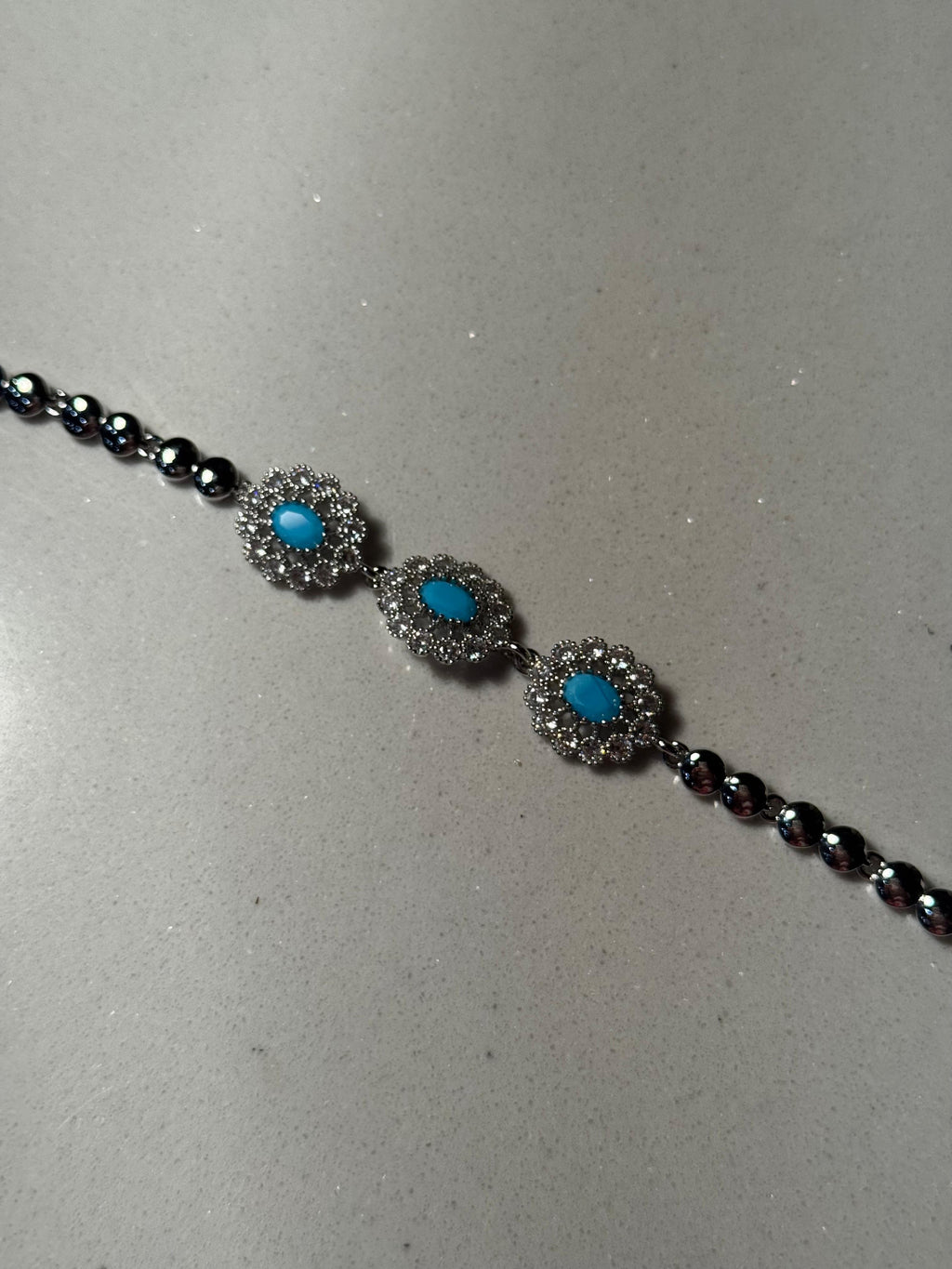 Trio floral bracelet silver and blue