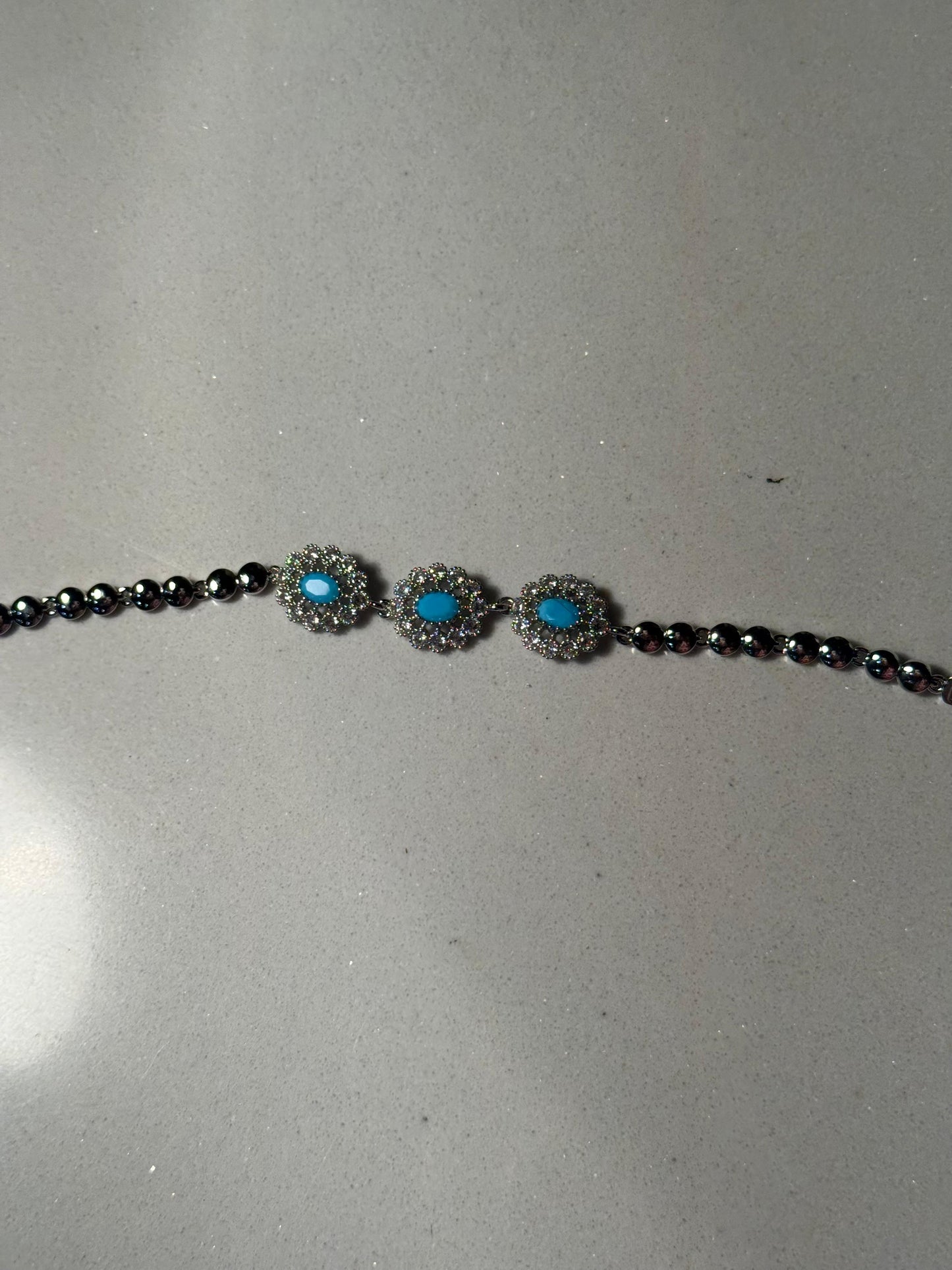 Trio floral bracelet silver and blue