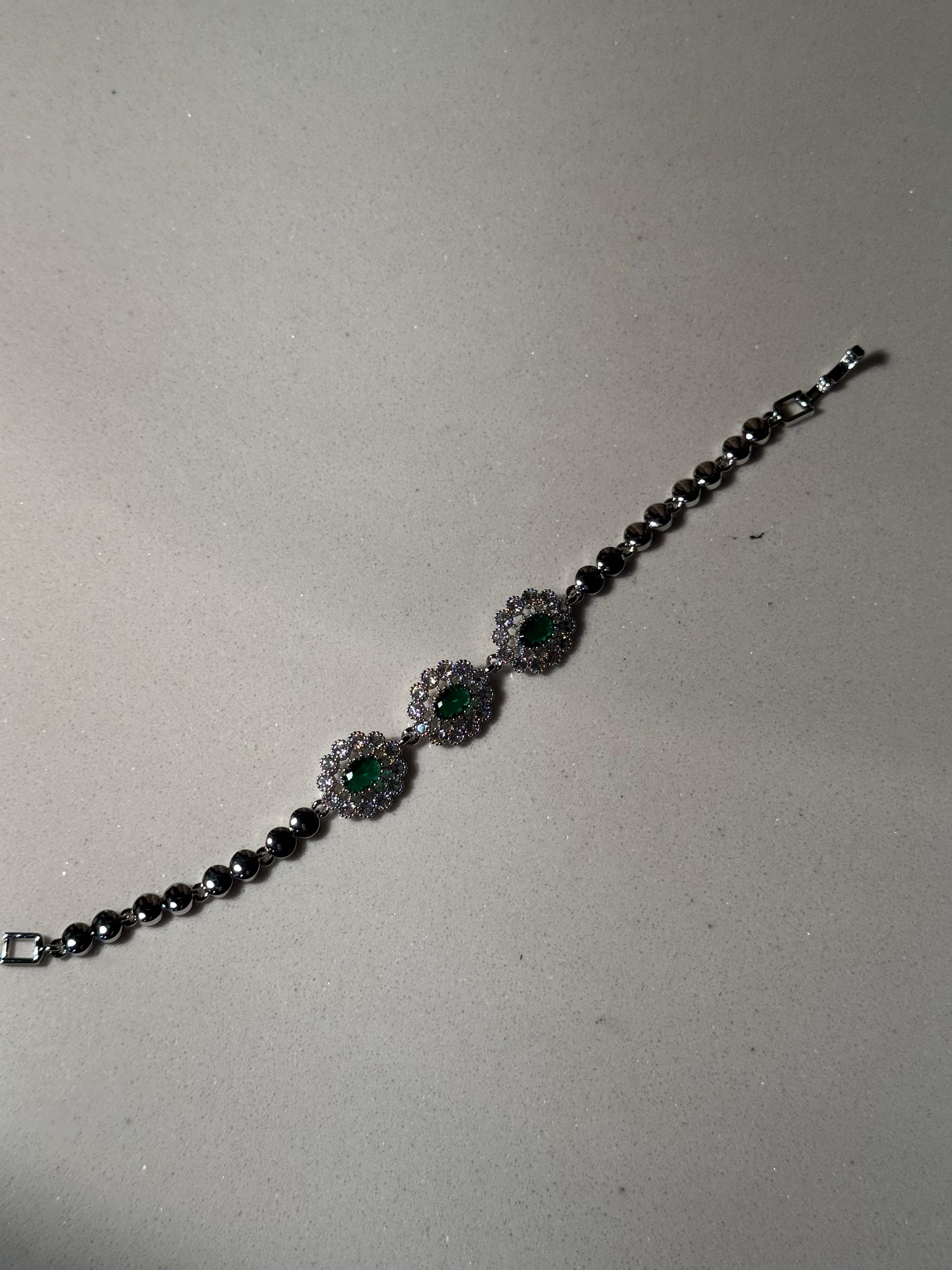 Trio floral bracelet and green