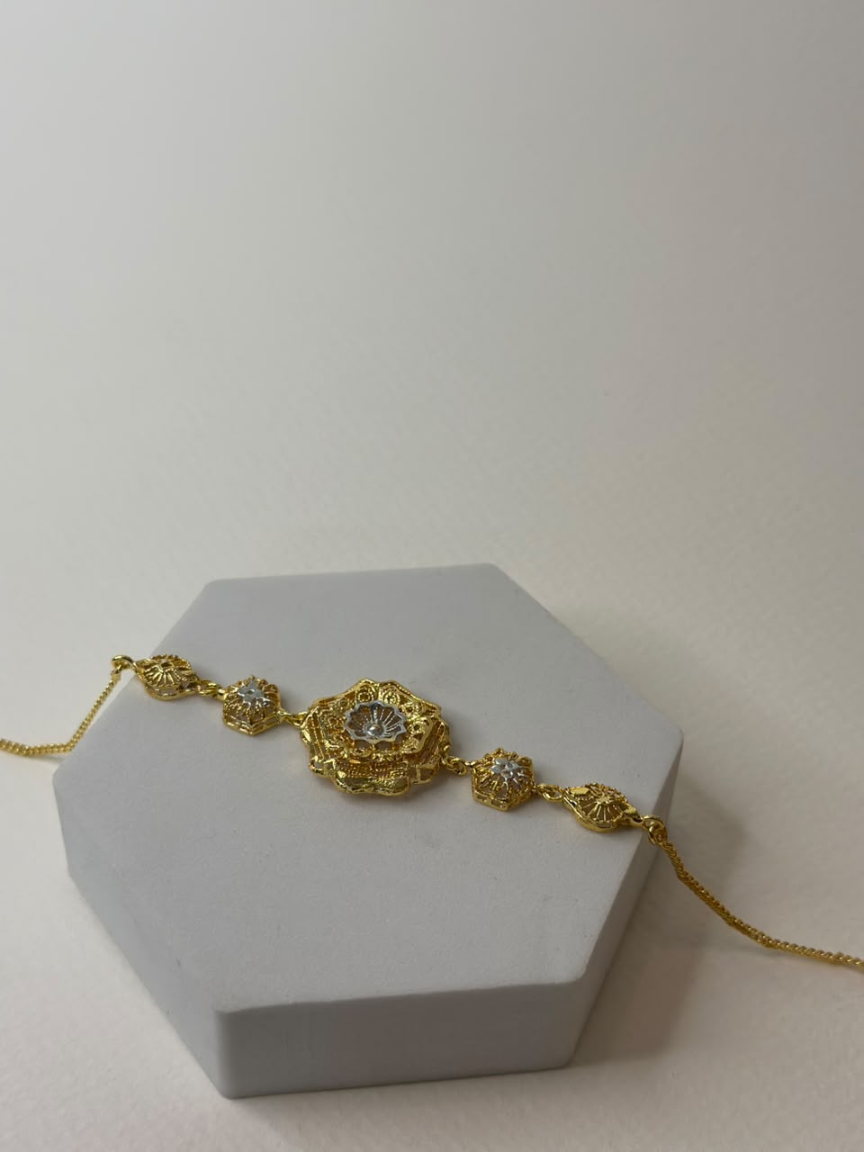 Gold flower bracelet