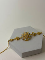Gold elegant bracelet