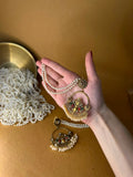 Husan Ara with saharay bundle