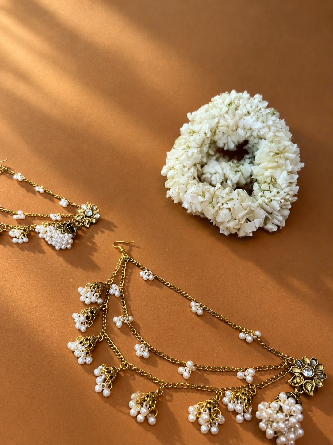 Floral Cage jhumki- Gold with saharay