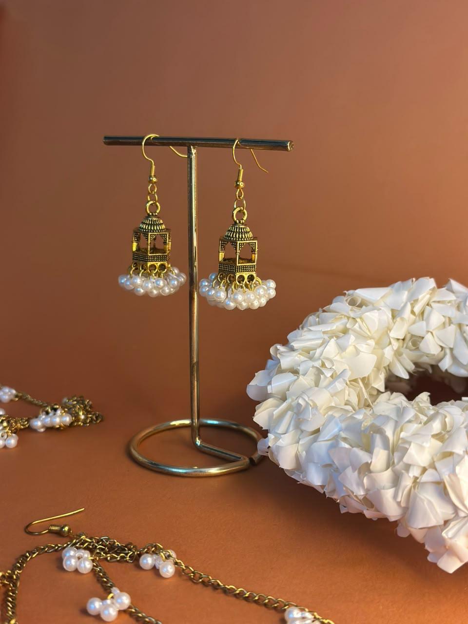Sundri Jhumki - gold