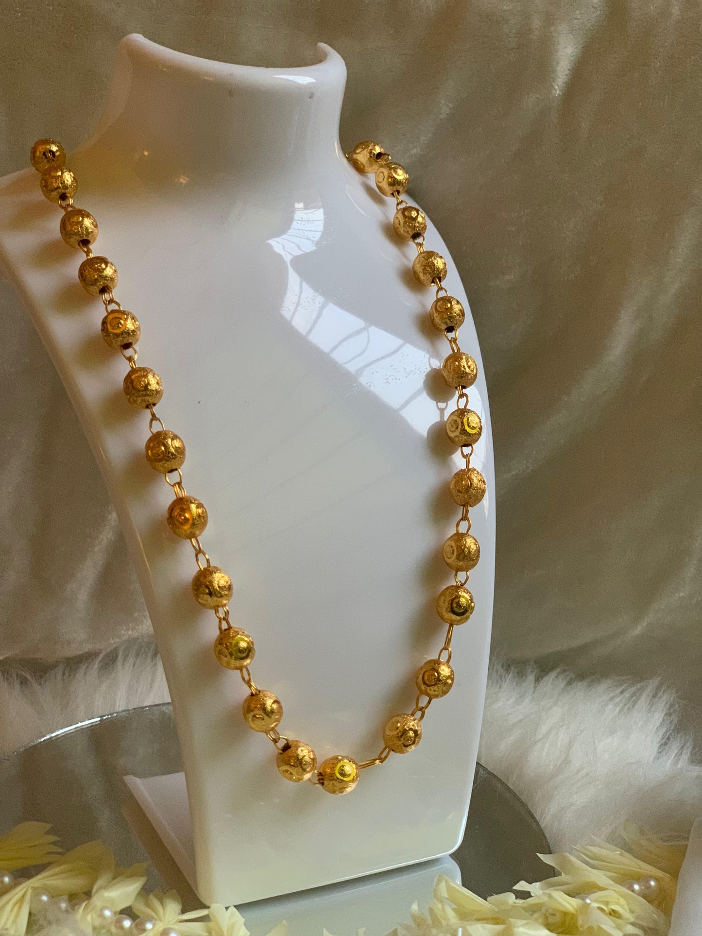 C-04 Ball Chain