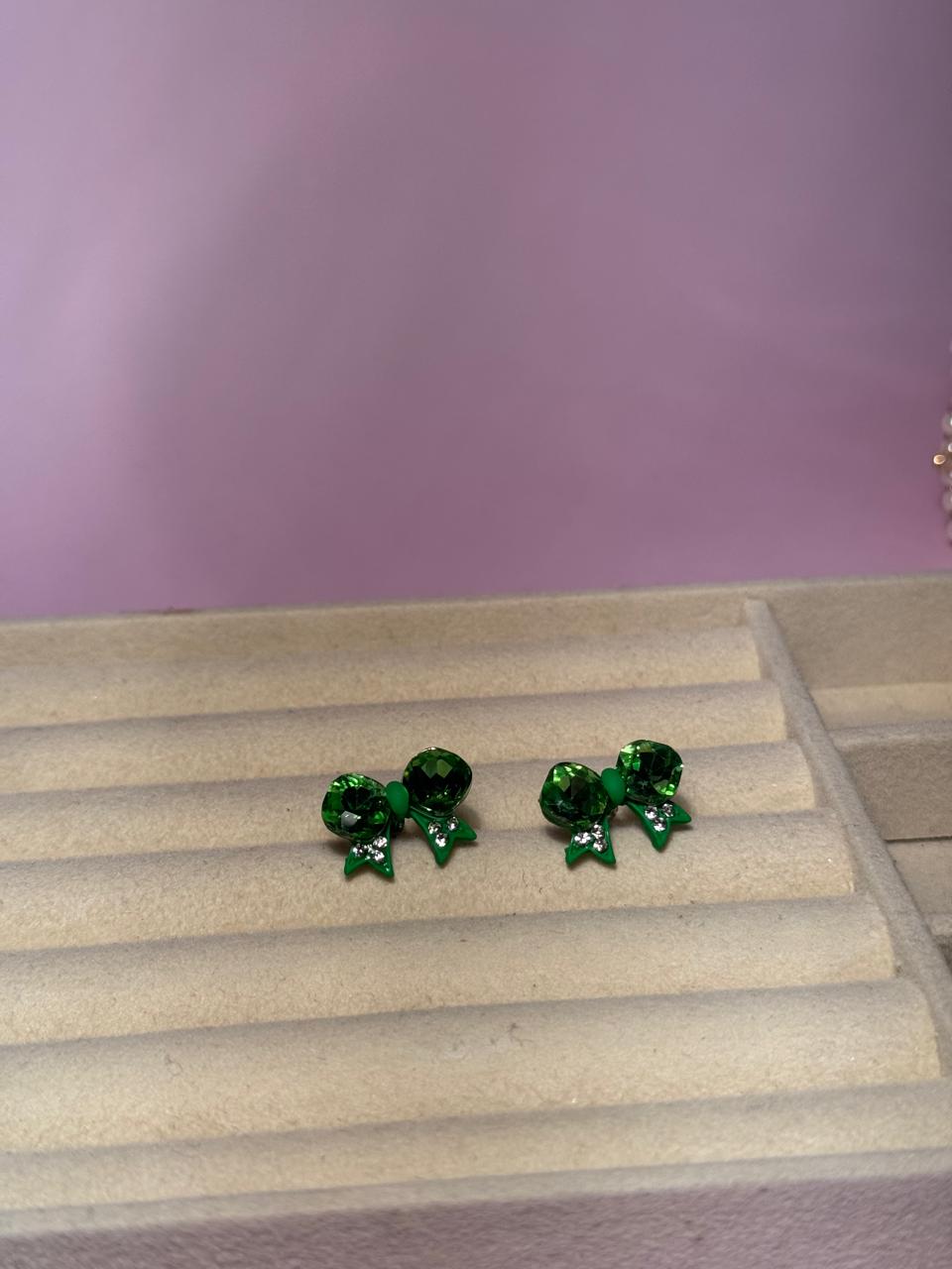 Bow Ties Studs - Green