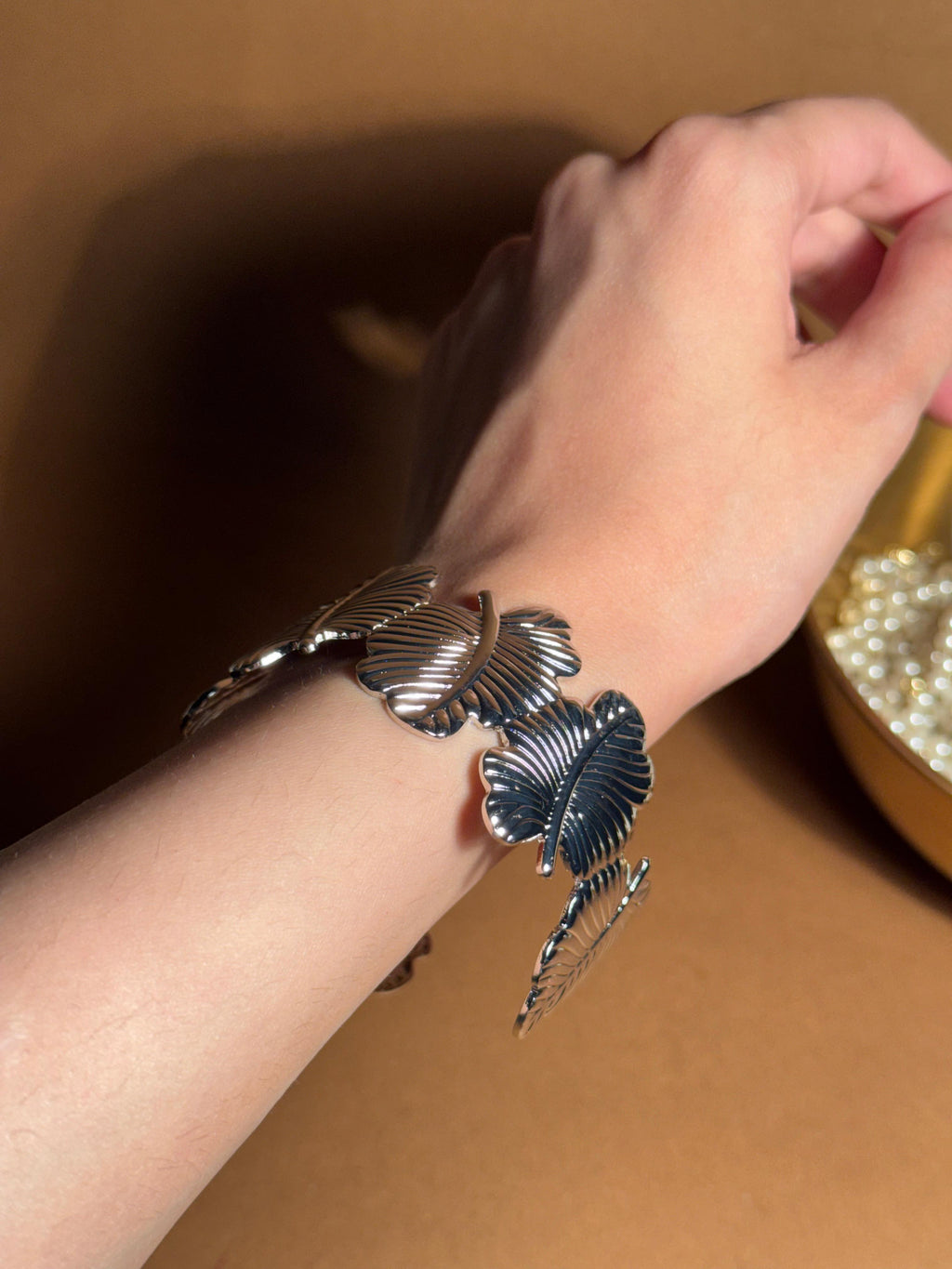 Elara Leaf bracelet - Silver