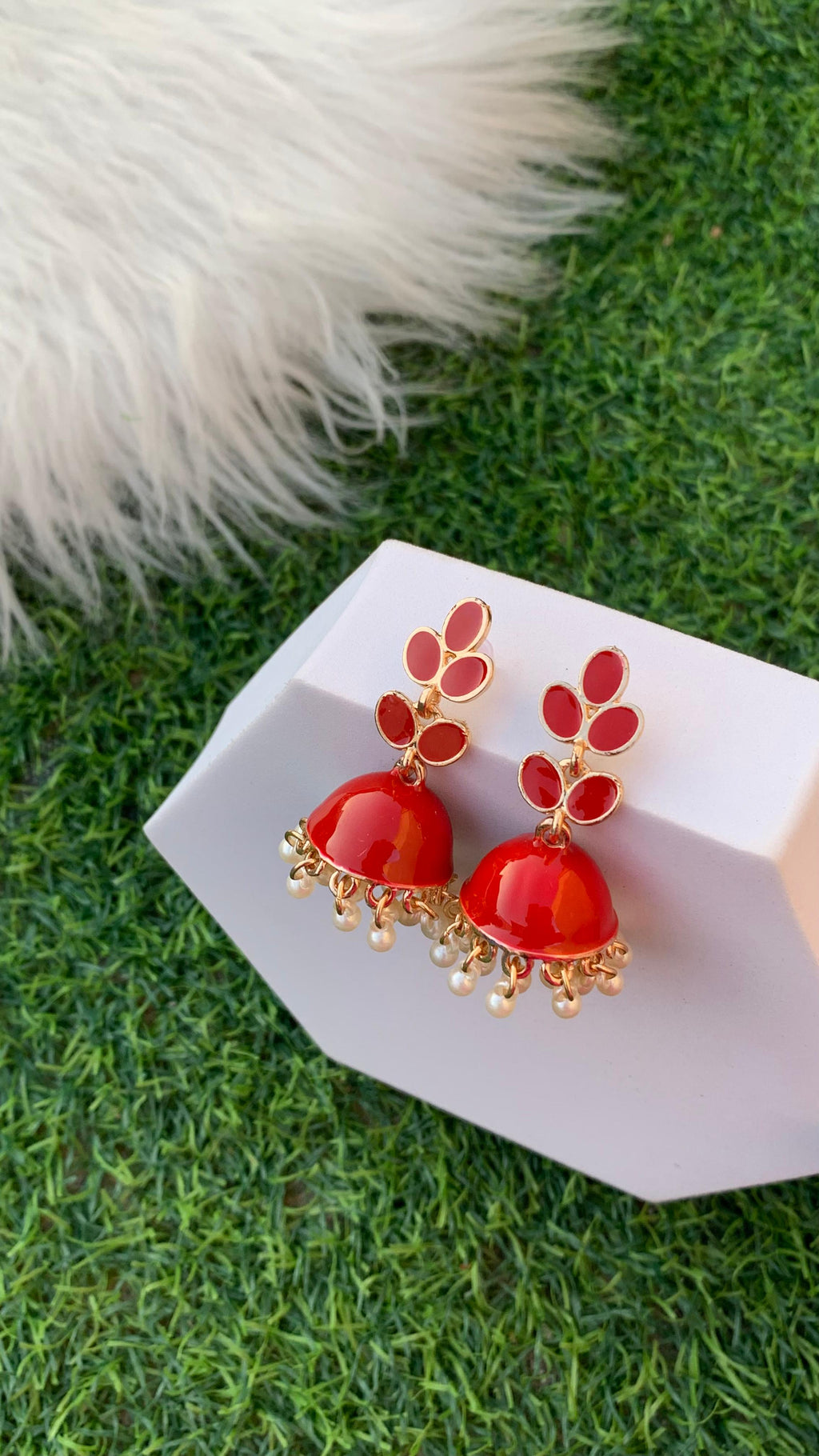 Booti Jhumki - Red