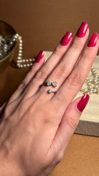 Bow silver ring