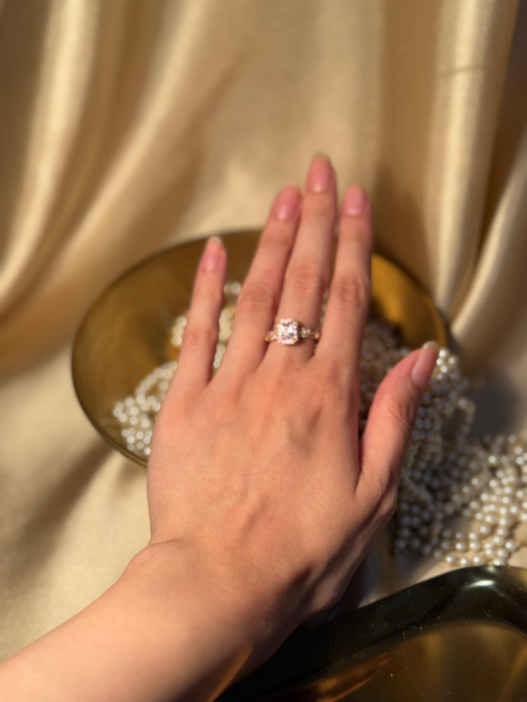 Rectangle Gem Stone Ring Gold - White