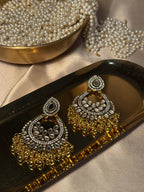 Nilofer Earrings - Antique Gold