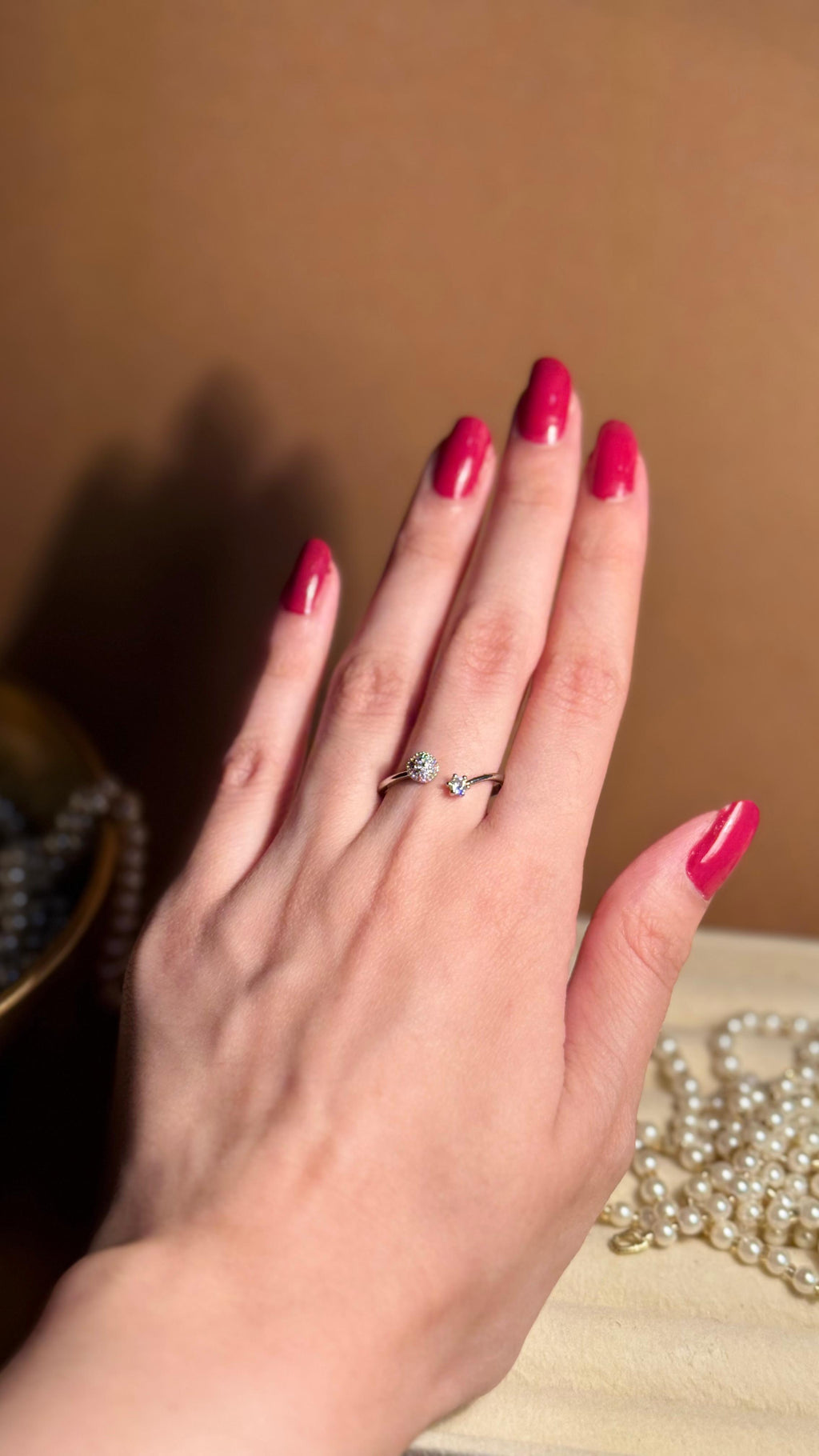 Dazzling silver ring