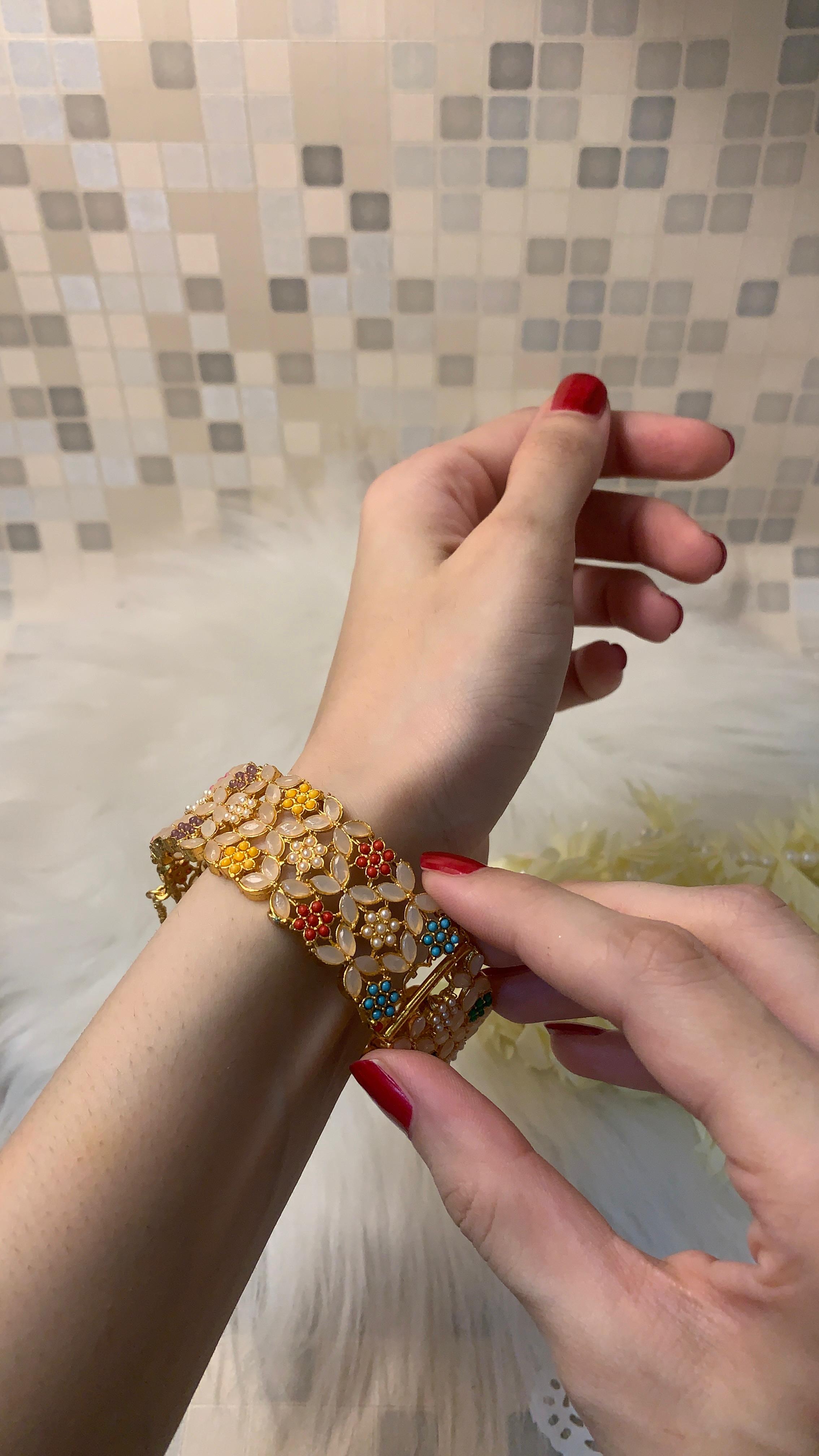 mahenur karra bracelet - Multishade