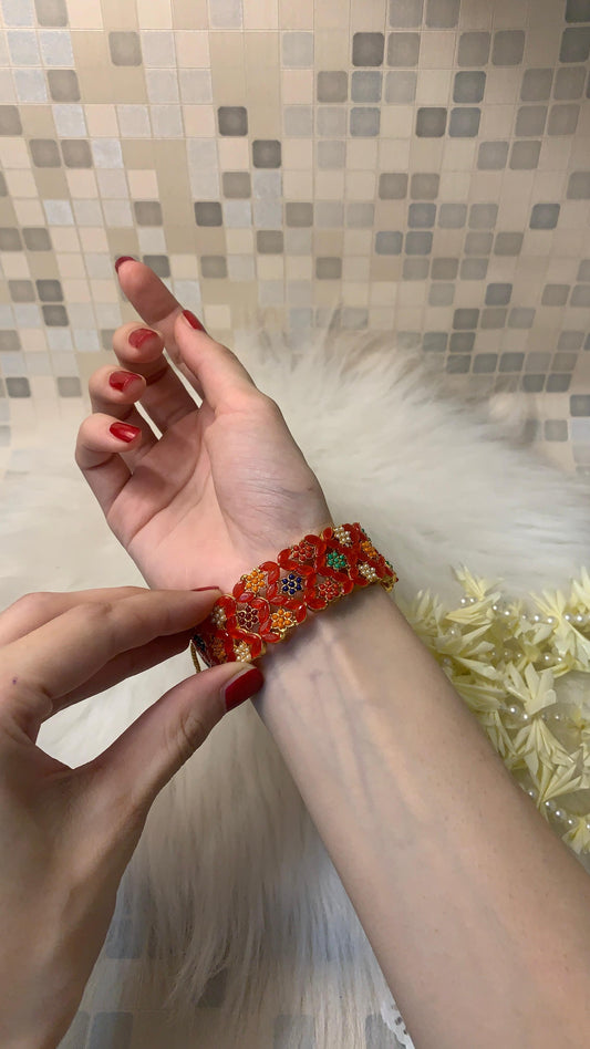 mahenur karra bracelet - Red