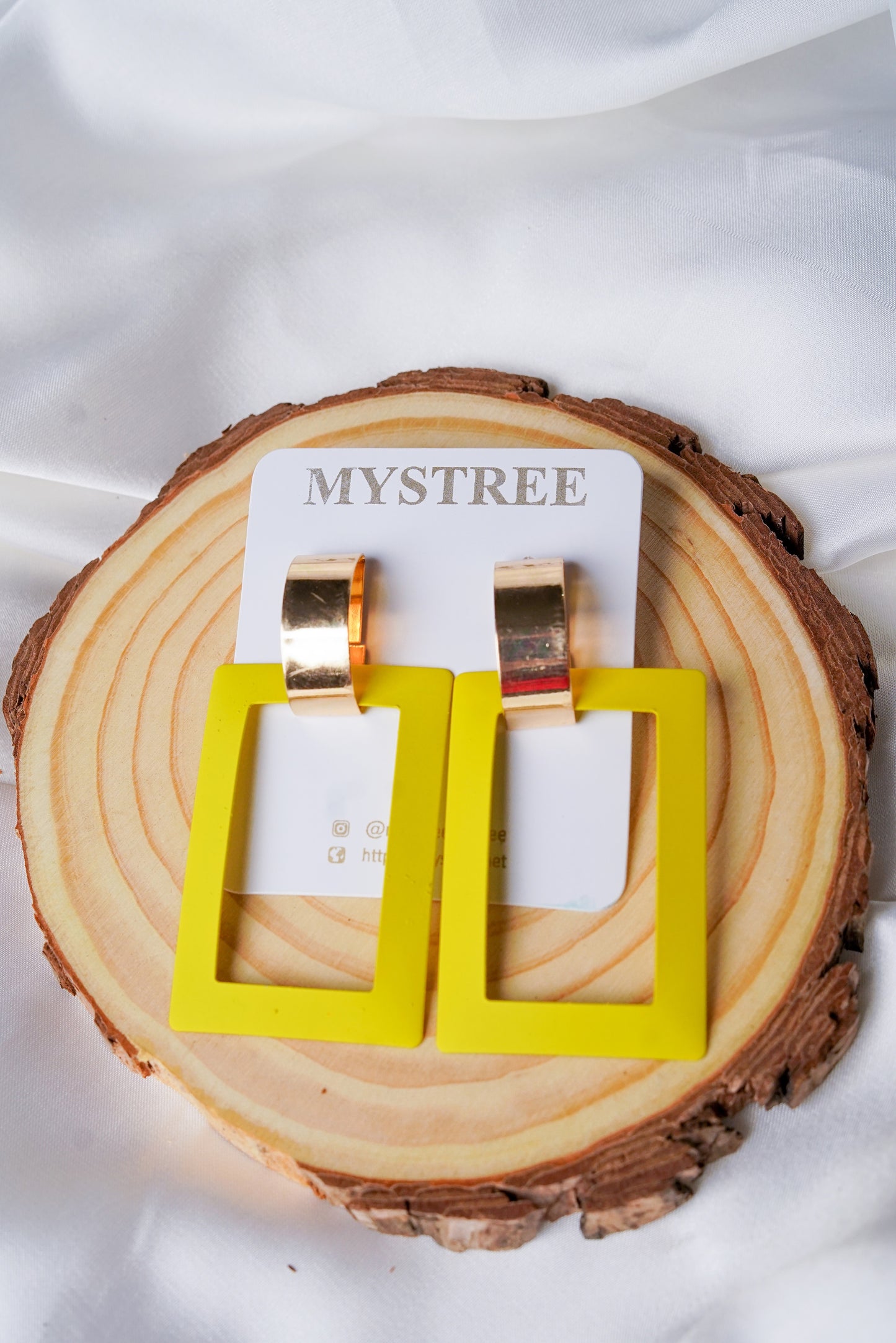 ES- 10  Gold Square Discs