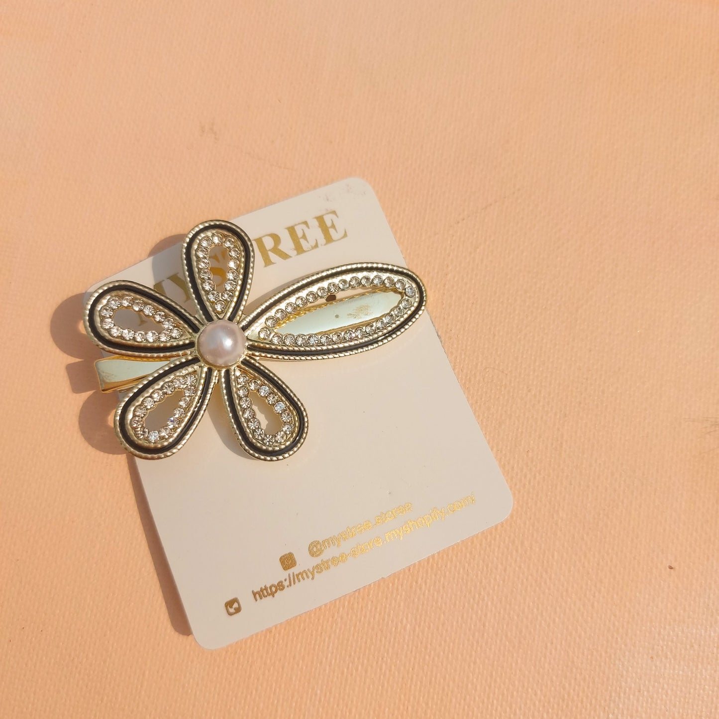 HS- 02 Flora Shine Pearl Hair Clip
